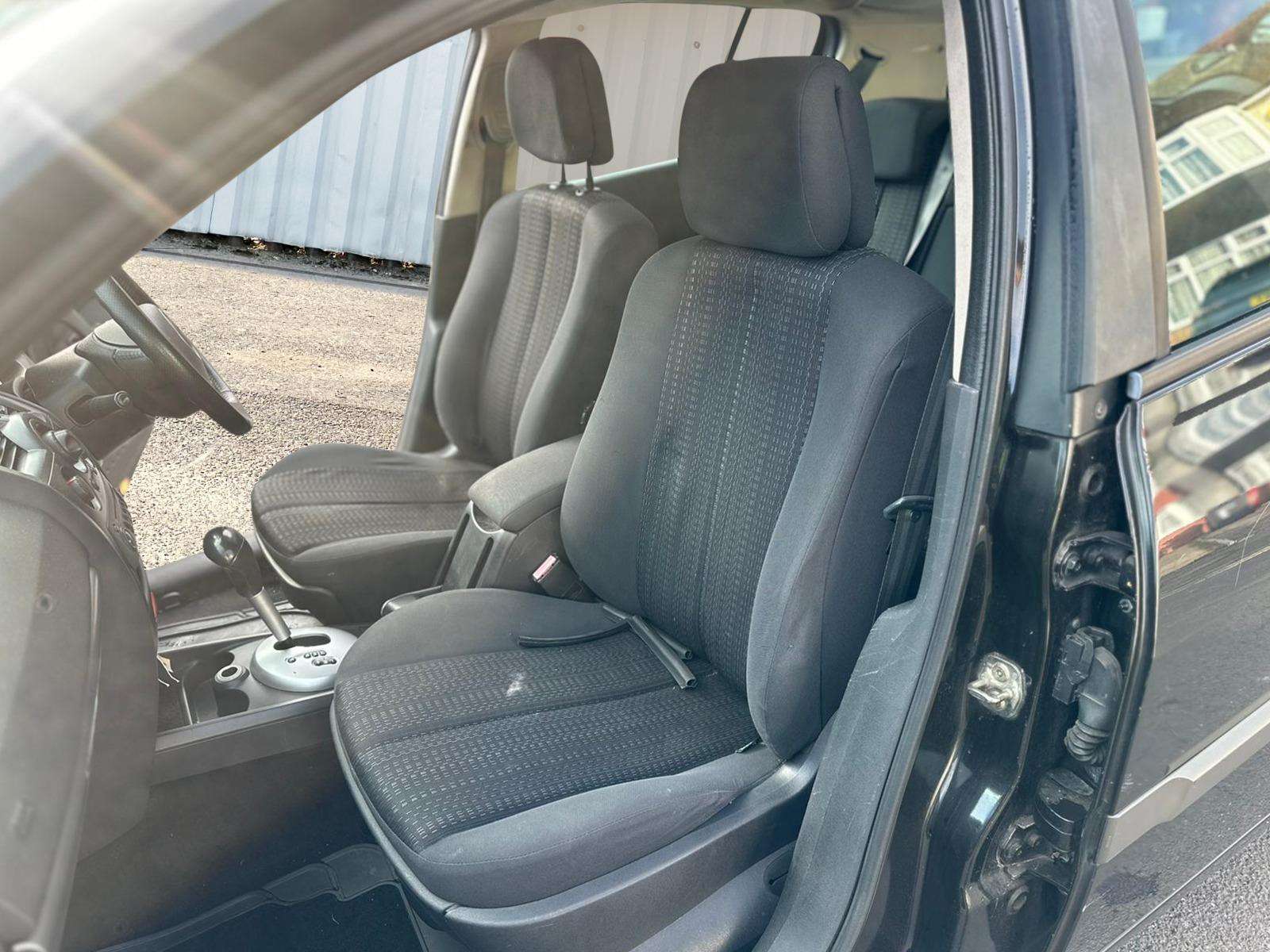 2006 RENAULT MEGANE 2006 RENAULT MEGANE