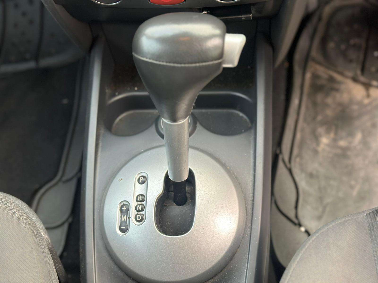 2006 RENAULT MEGANE 2006 RENAULT MEGANE