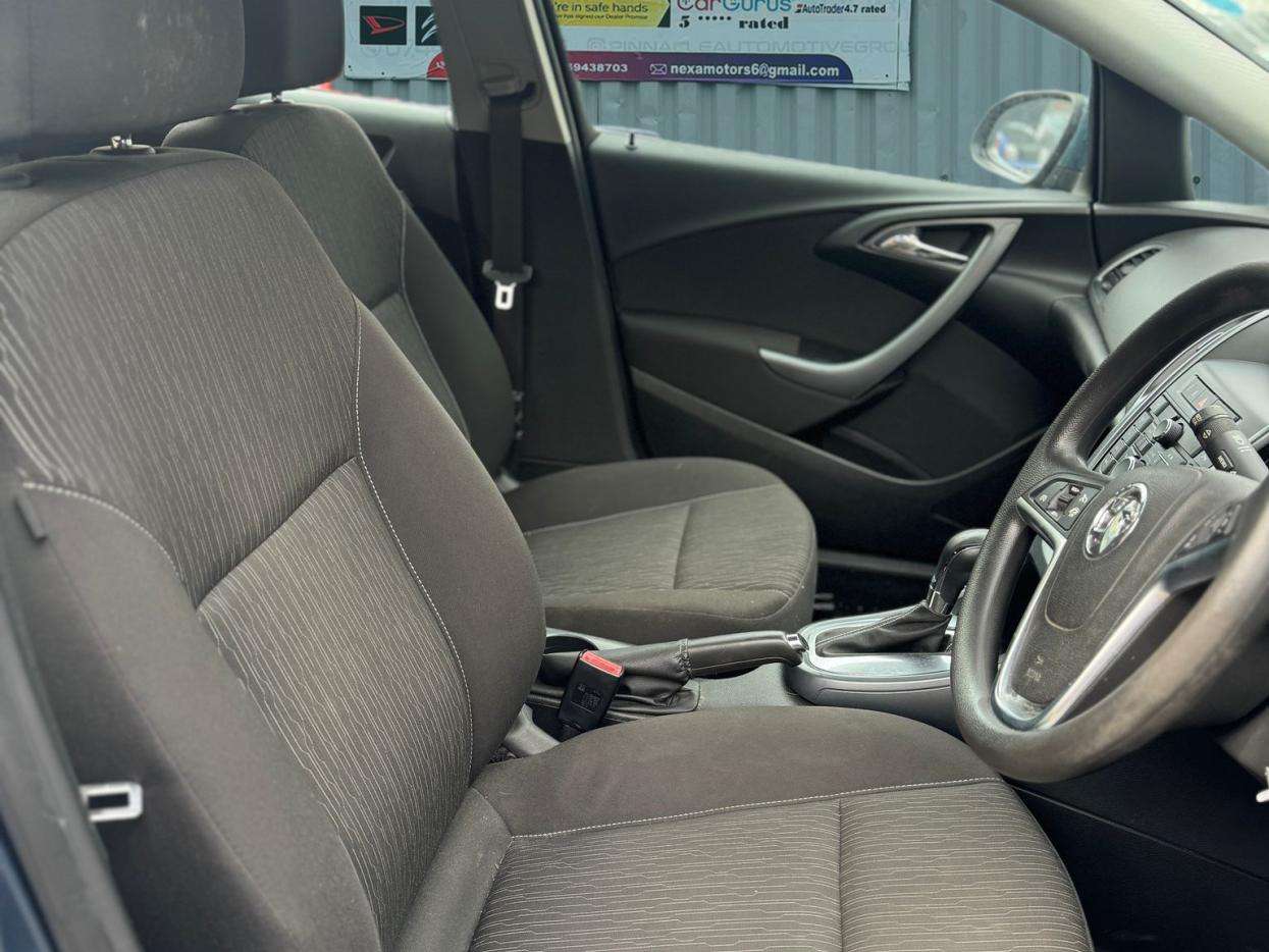 2012 VAUXHALL ASTRA 2012 VAUXHALL ASTRA