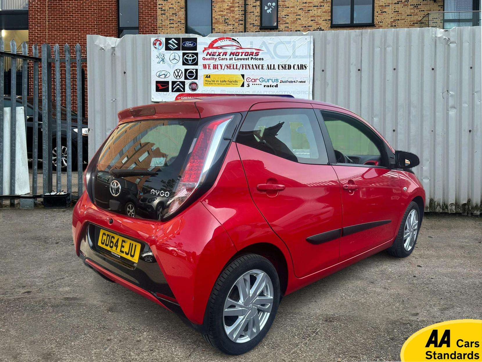 A 2015 TOYOTA AYGO 1.0 VVT-i x-pression Hatchback 5dr Petrol x-shift Euro 5 Euro 5 (68 ps) A 2015 TOYOTA AYGO 1.0 VVT-i x-pression Hatchback 5dr Petrol x-shift Euro 5 Euro 5 (68 ps)