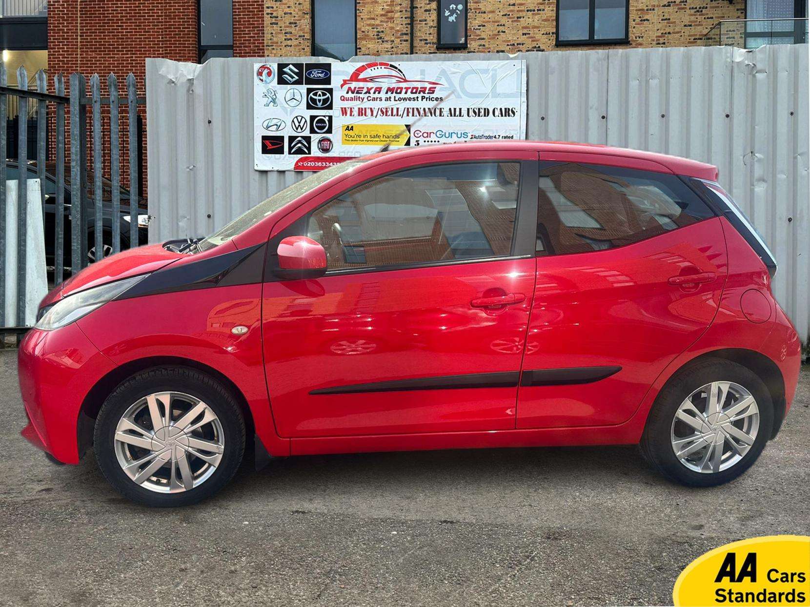 A 2015 TOYOTA AYGO 1.0 VVT-i x-pression Hatchback 5dr Petrol x-shift Euro 5 Euro 5 (68 ps) A 2015 TOYOTA AYGO 1.0 VVT-i x-pression Hatchback 5dr Petrol x-shift Euro 5 Euro 5 (68 ps)