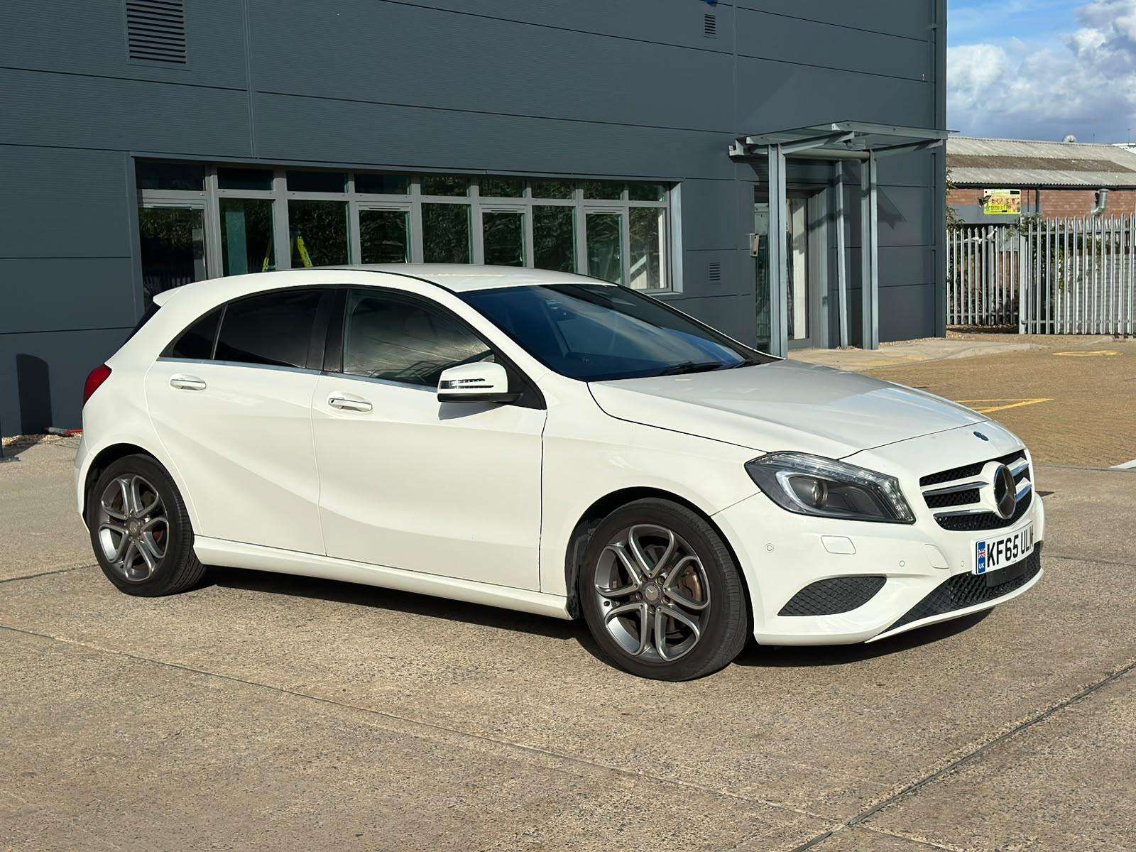 2015 MERCEDES-BENZ A CLASS 2015 MERCEDES-BENZ A CLASS