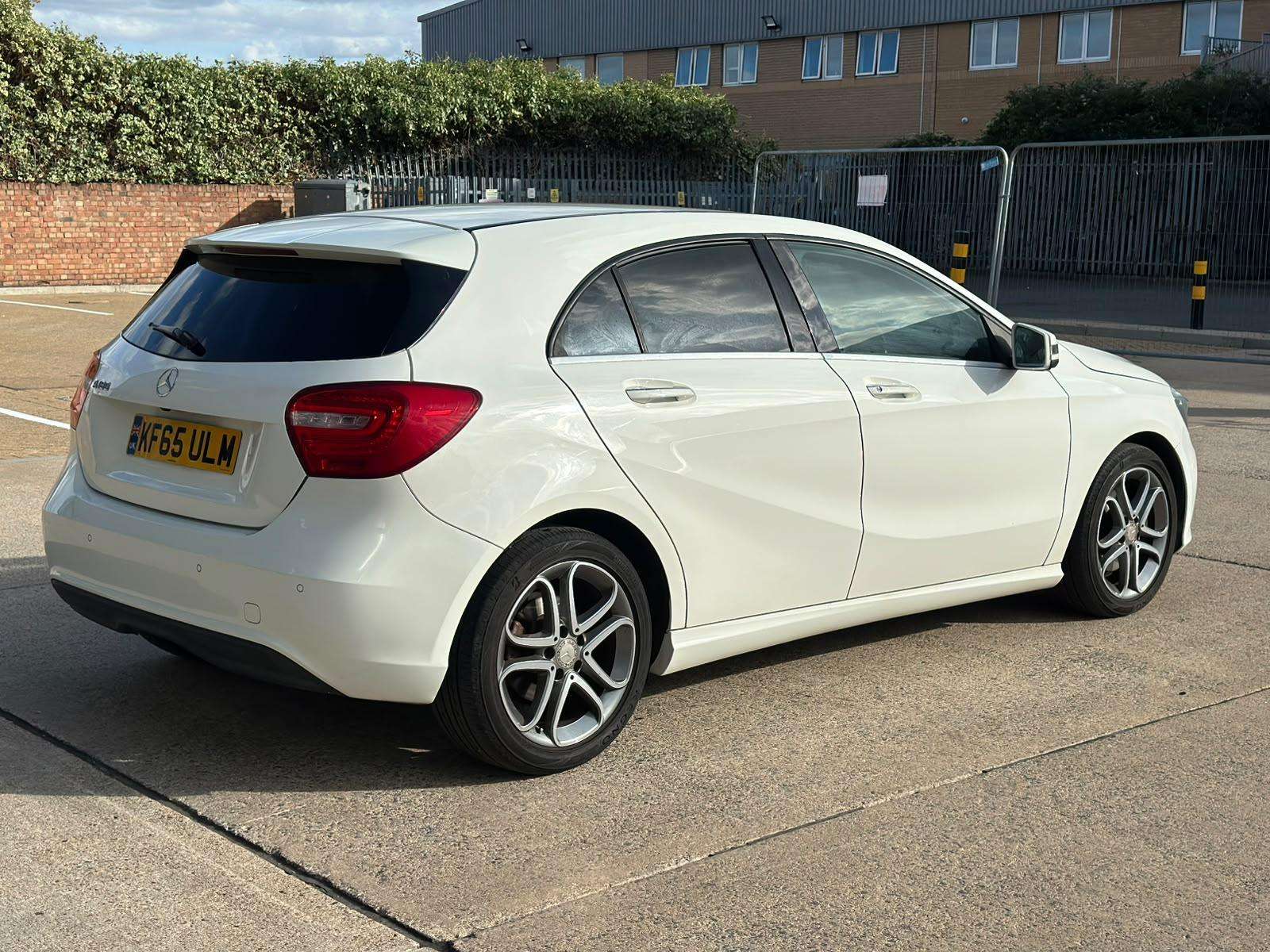 2015 MERCEDES-BENZ A CLASS 2015 MERCEDES-BENZ A CLASS