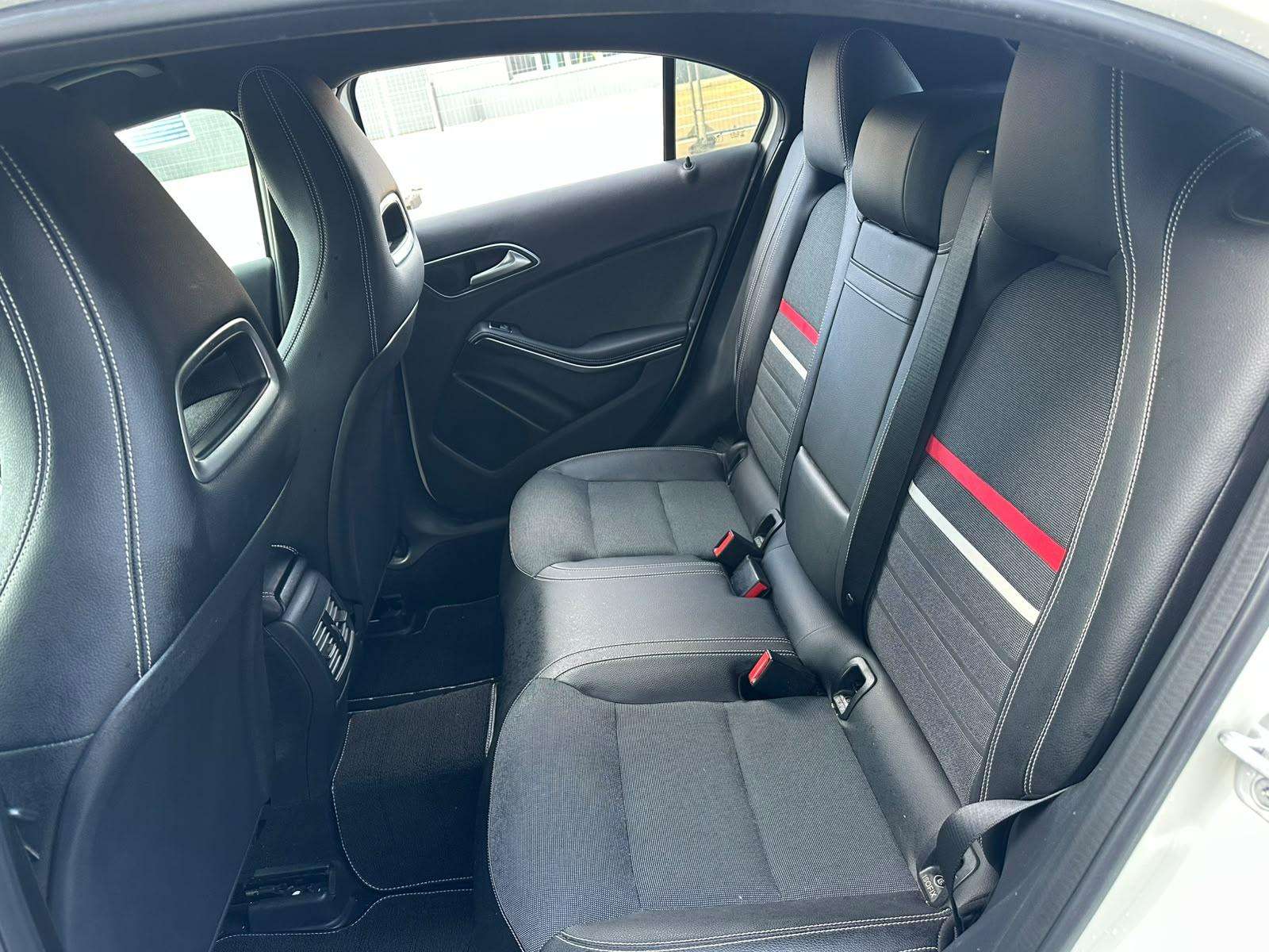 2015 MERCEDES-BENZ A CLASS 2015 MERCEDES-BENZ A CLASS