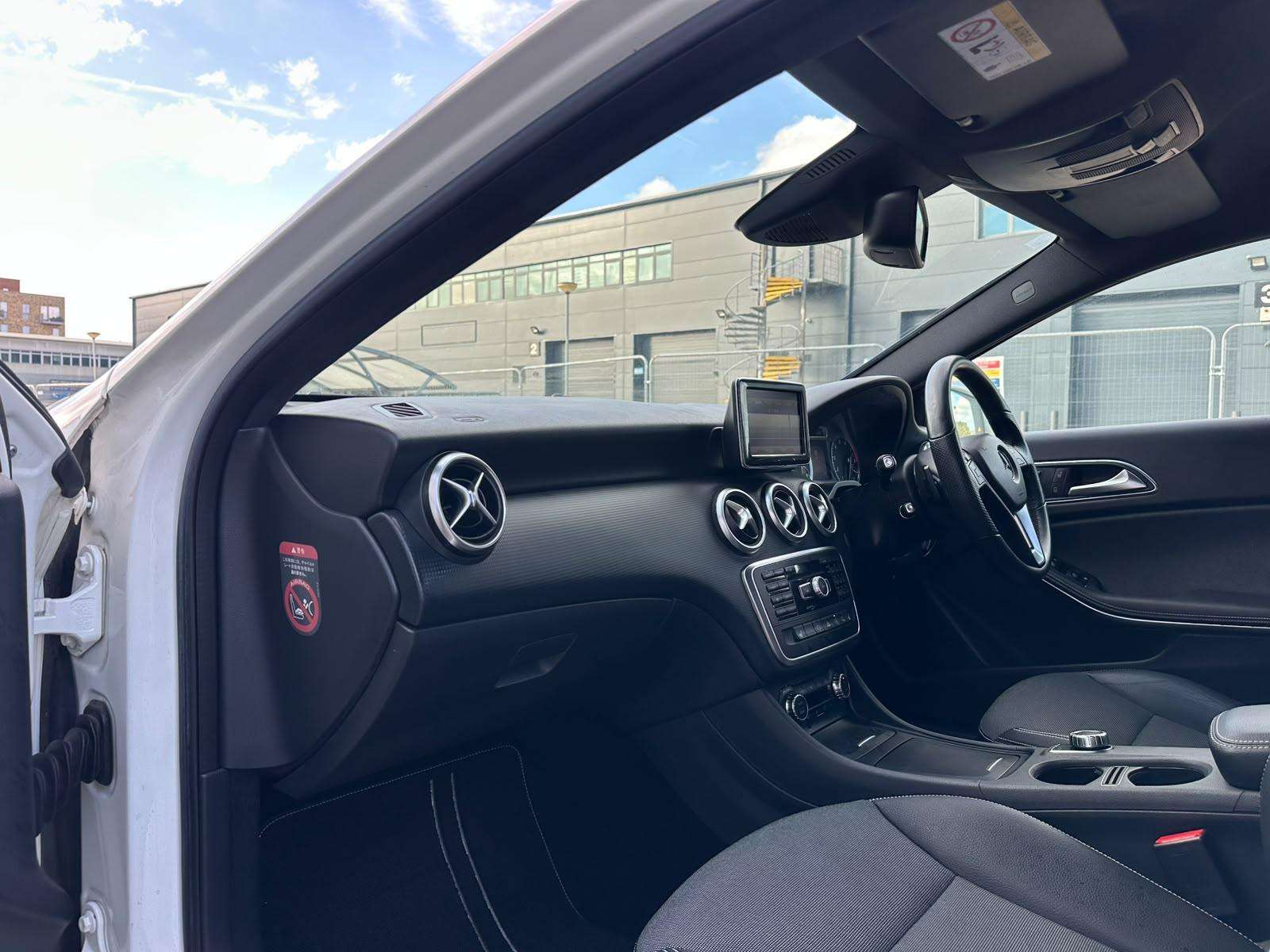 2015 MERCEDES-BENZ A CLASS 2015 MERCEDES-BENZ A CLASS