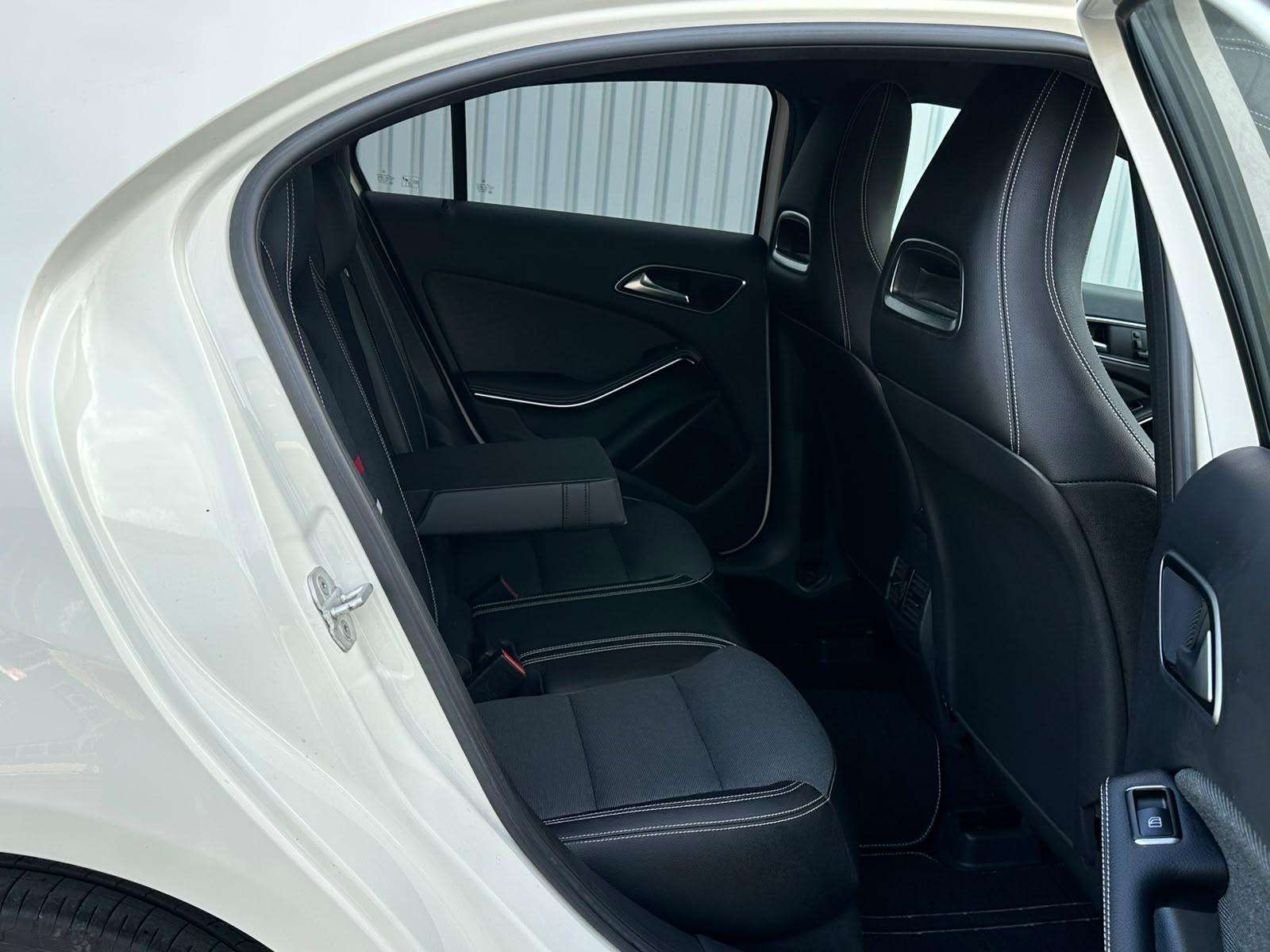 2015 MERCEDES-BENZ A CLASS 2015 MERCEDES-BENZ A CLASS