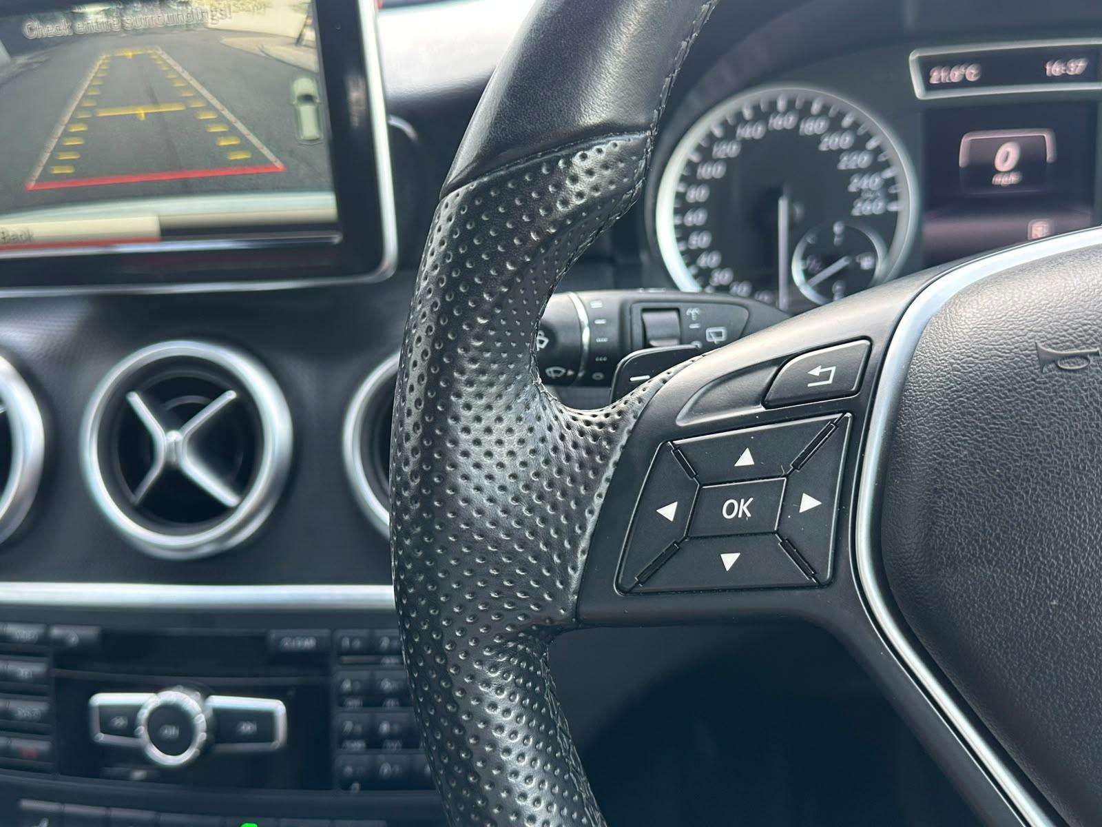 2015 MERCEDES-BENZ A CLASS 2015 MERCEDES-BENZ A CLASS