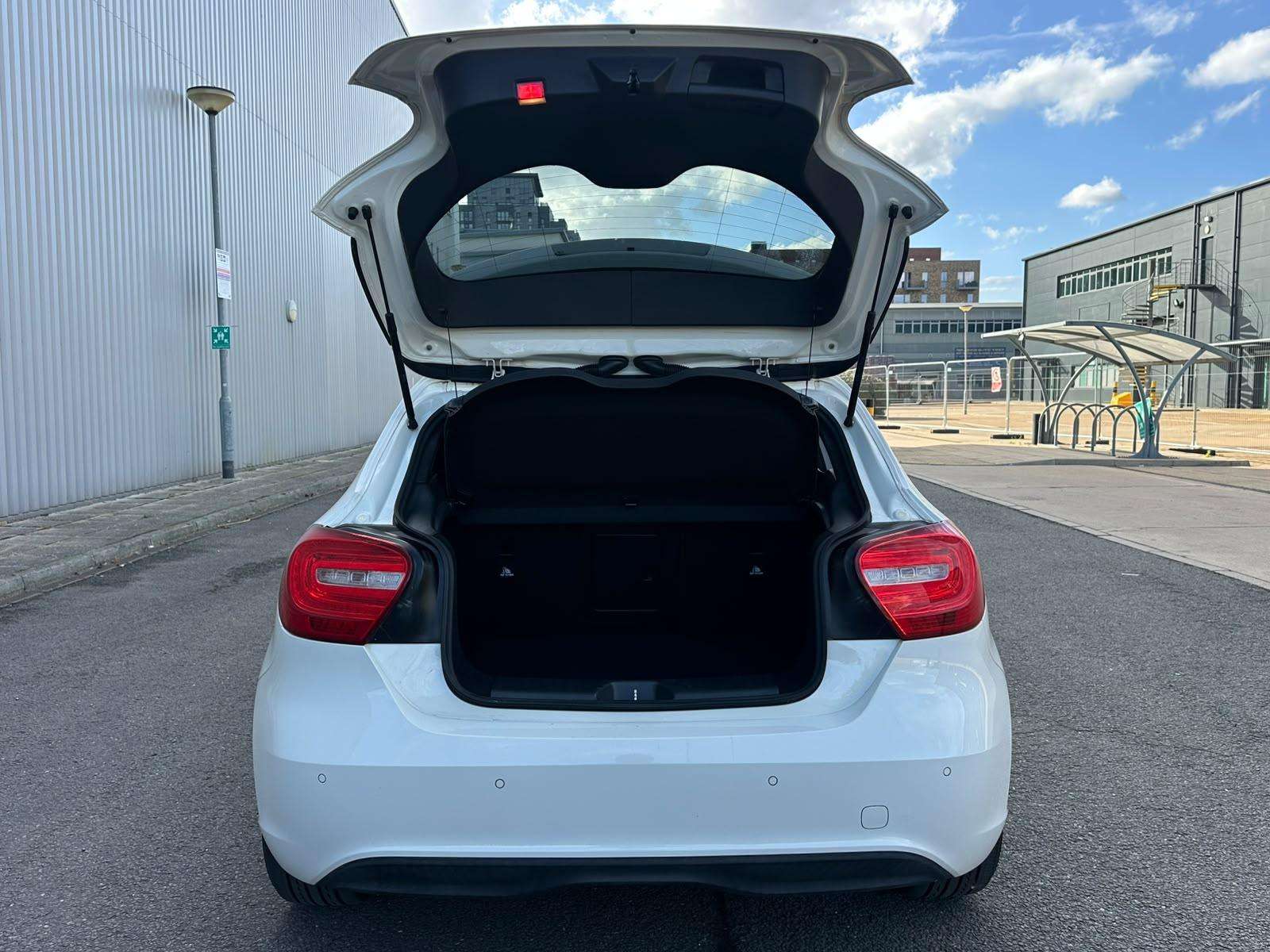 2015 MERCEDES-BENZ A CLASS 2015 MERCEDES-BENZ A CLASS