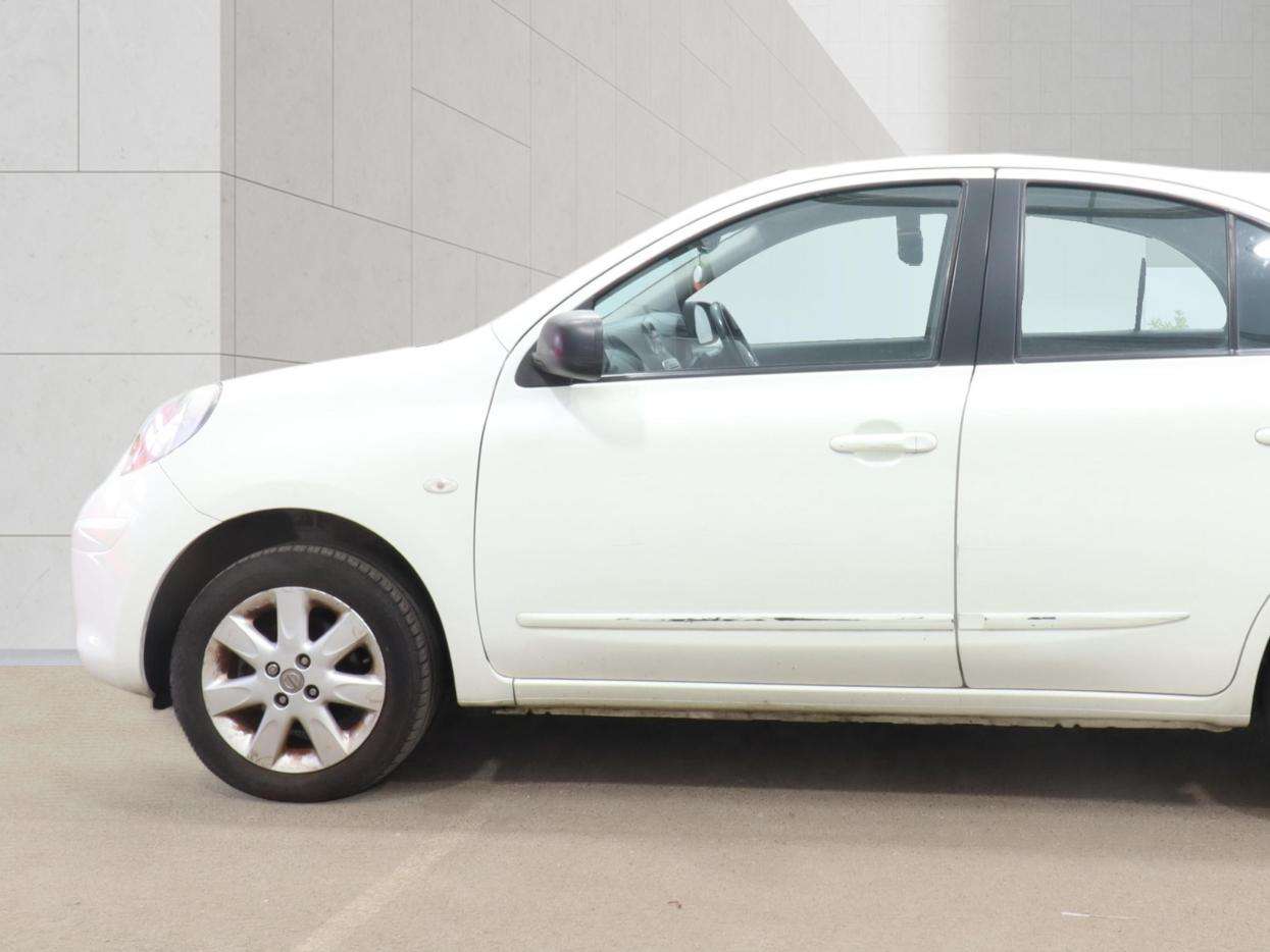 A 2012 NISSAN MICRA 1.2 12V Acenta Hatchback 5dr Petrol CVT Euro 5 (80 ps) A 2012 NISSAN MICRA 1.2 12V Acenta Hatchback 5dr Petrol CVT Euro 5 (80 ps)