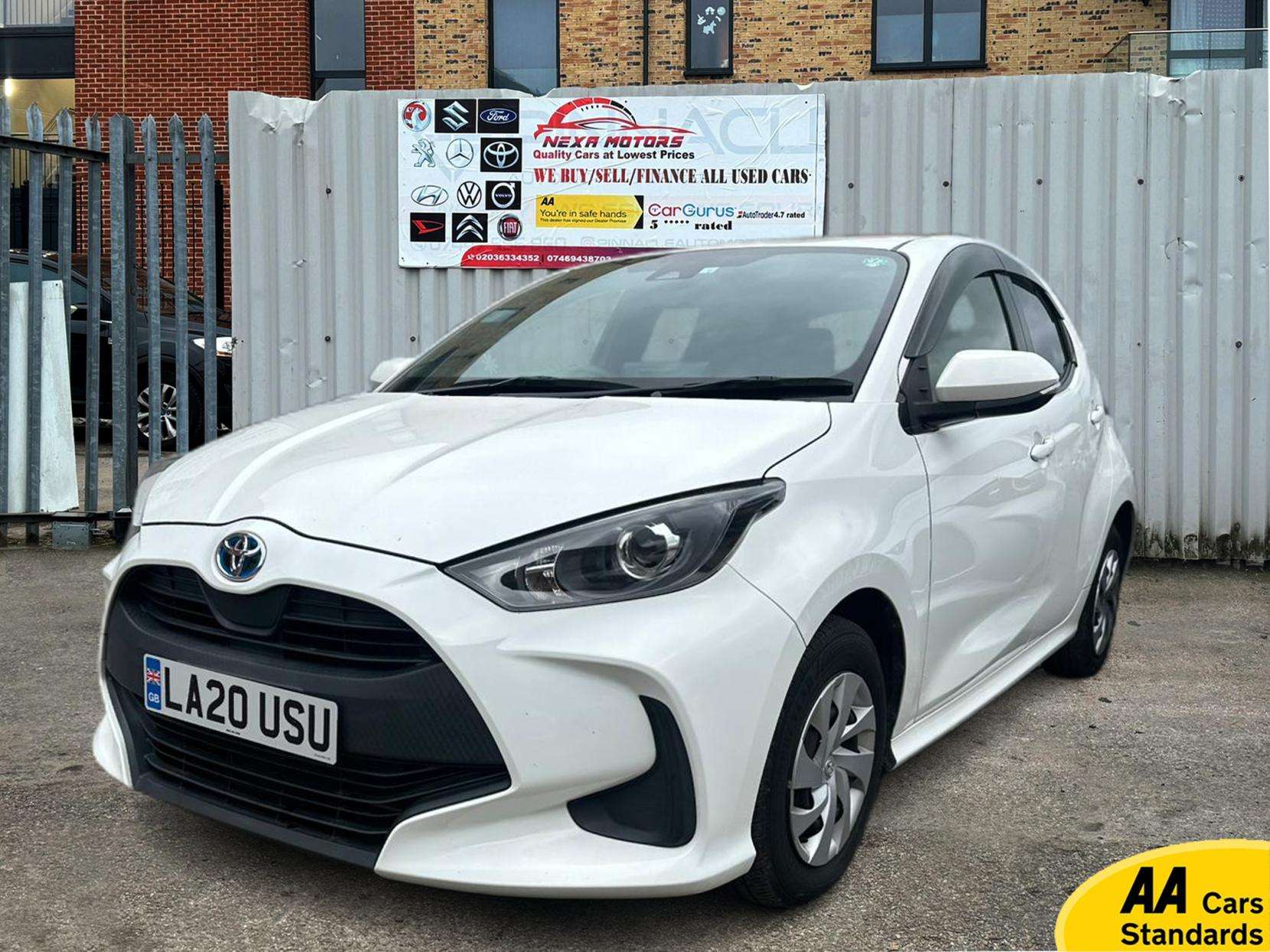 A 2020 TOYOTA YARIS 1.5 VVT-h Dynamic Hatchback 5dr Petrol Hybrid E-CVT Euro 6 (s/s) (116 ps) A 2020 TOYOTA YARIS 1.5 VVT-h Dynamic Hatchback 5dr Petrol Hybrid E-CVT Euro 6 (s/s) (116 ps)