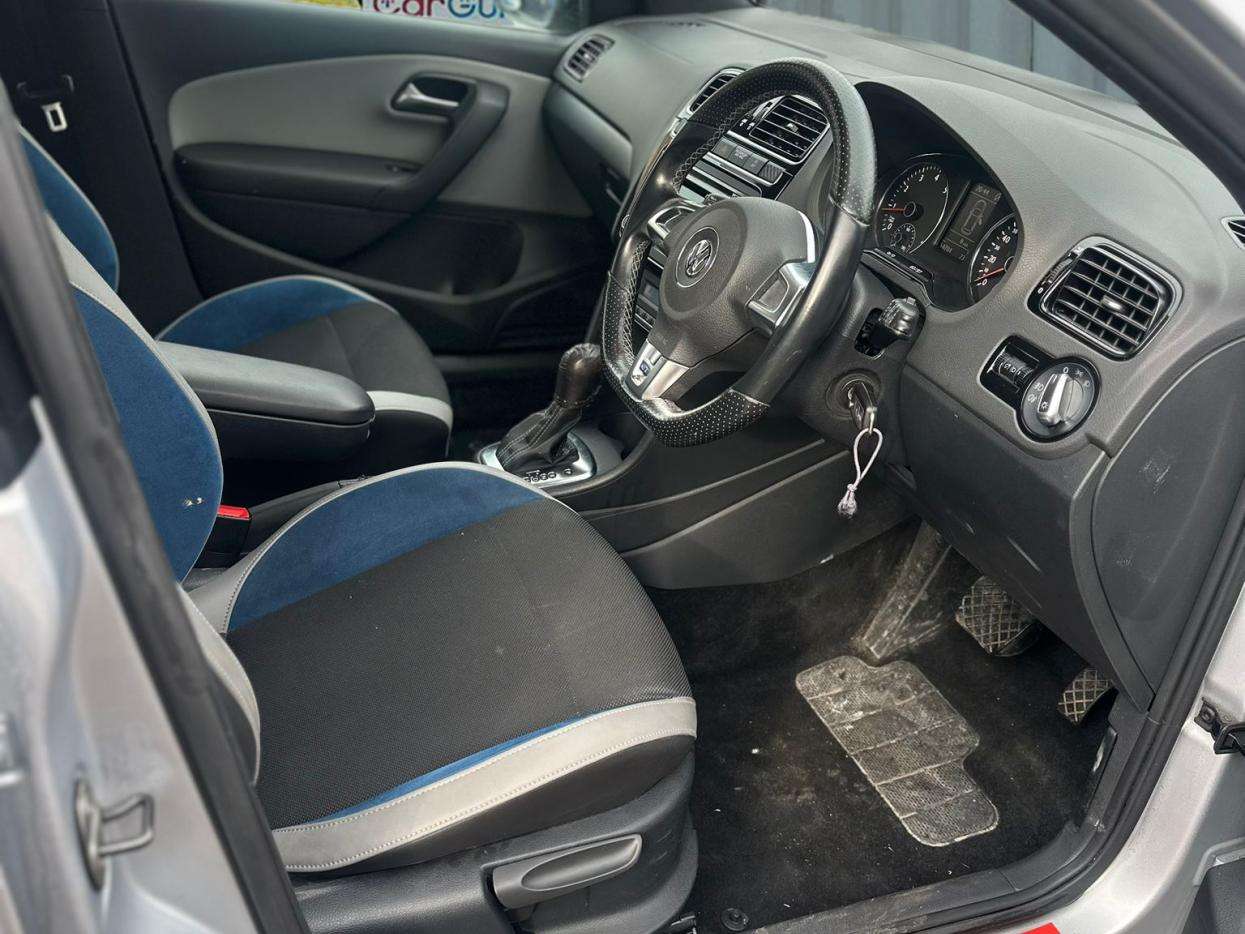 2014 VOLKSWAGEN POLO 2014 VOLKSWAGEN POLO