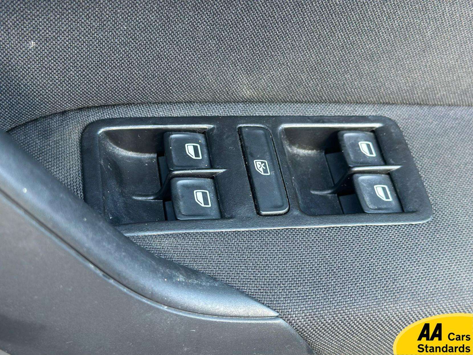 2015 VOLKSWAGEN POLO 2015 VOLKSWAGEN POLO