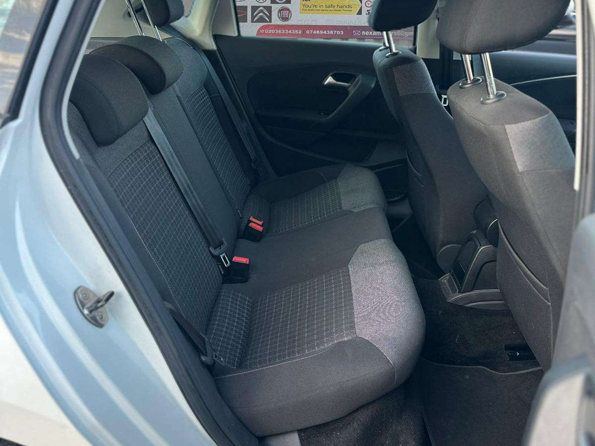 2015 VOLKSWAGEN POLO 2015 VOLKSWAGEN POLO