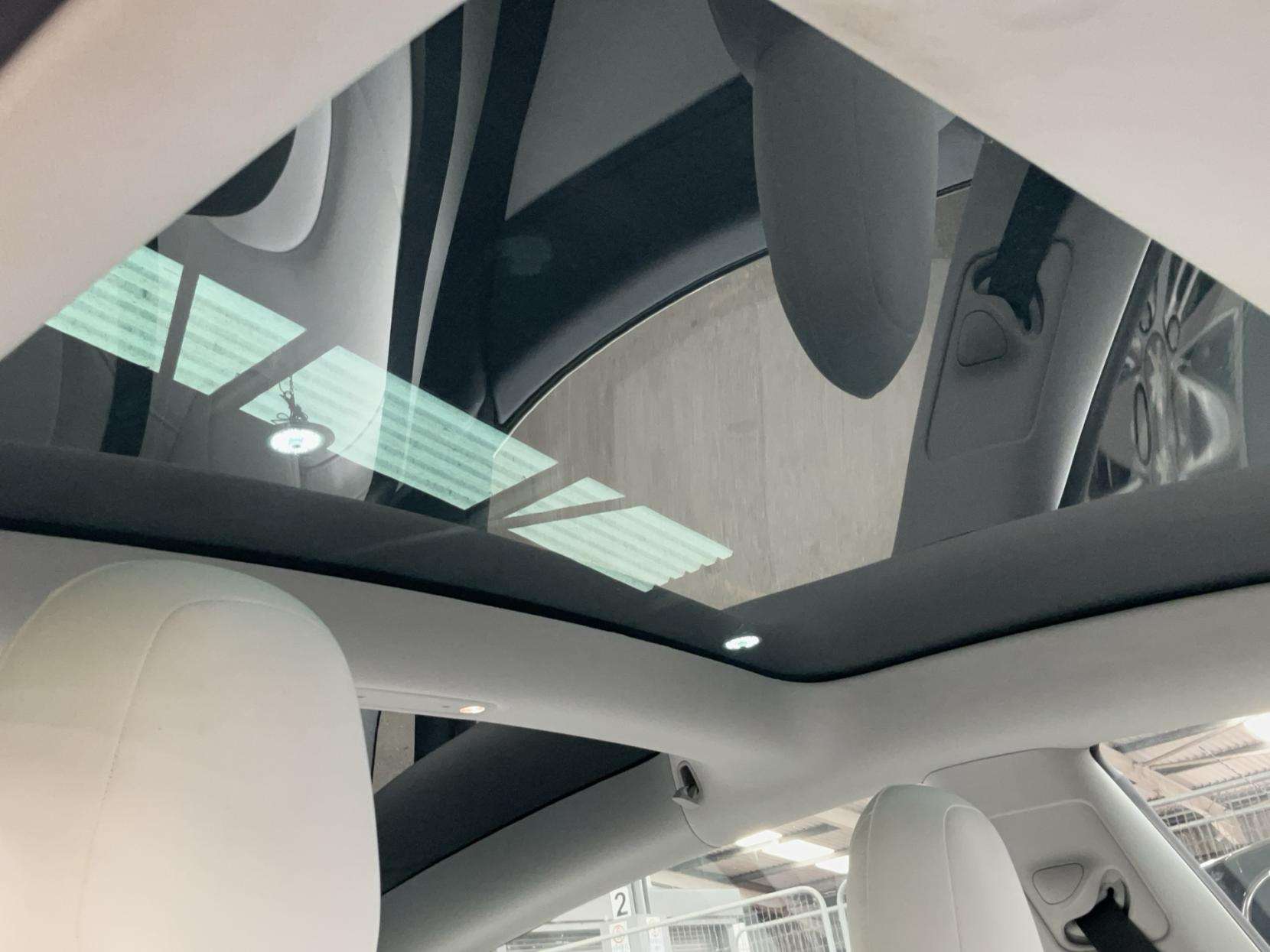 2020 TESLA MODEL 3 2020 TESLA MODEL 3