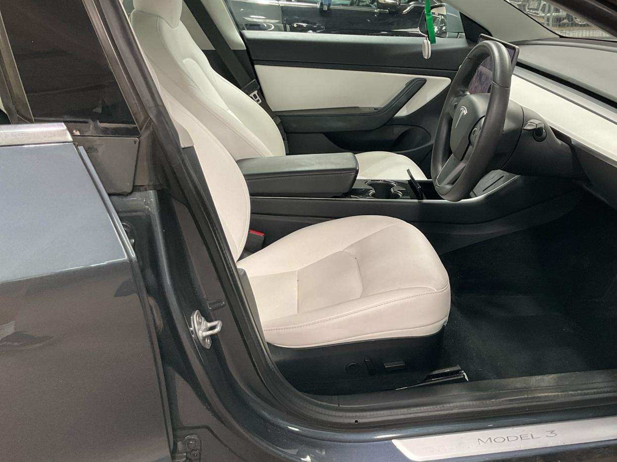 2020 TESLA MODEL 3 2020 TESLA MODEL 3