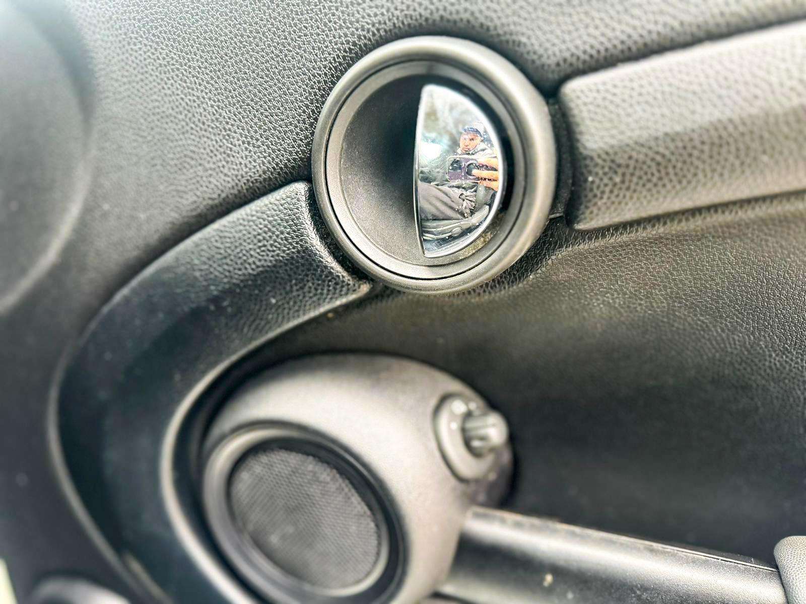 2011 MINI MINI 2011 MINI MINI