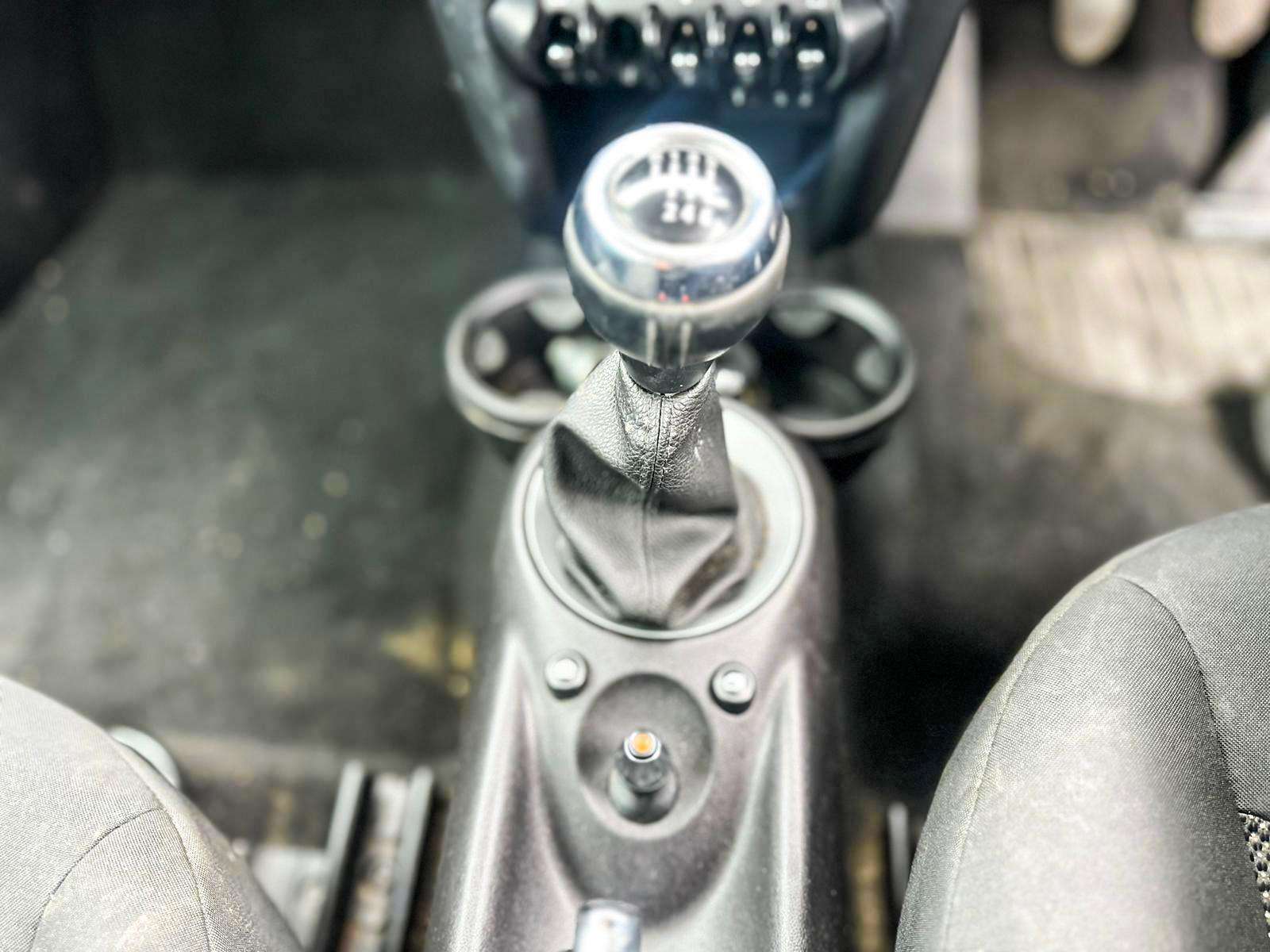 2011 MINI MINI 2011 MINI MINI