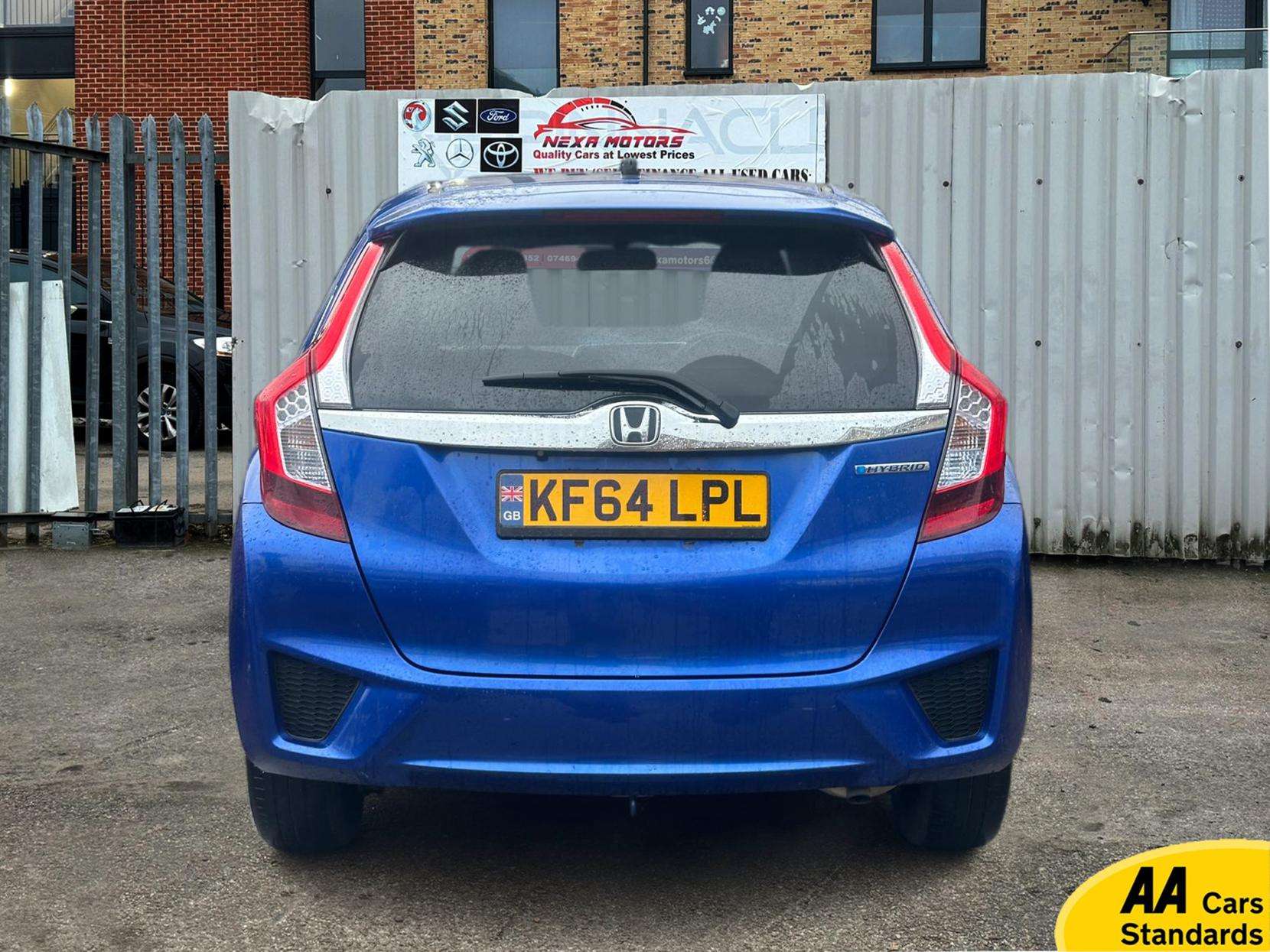 A 2015 HONDA JAZZ A 2015 HONDA JAZZ