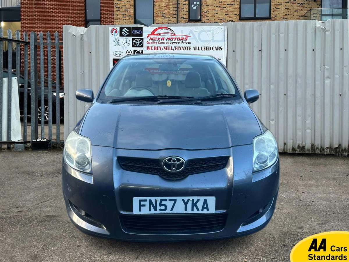 Check out this Toyota Auris 2007 Petrol Automatic