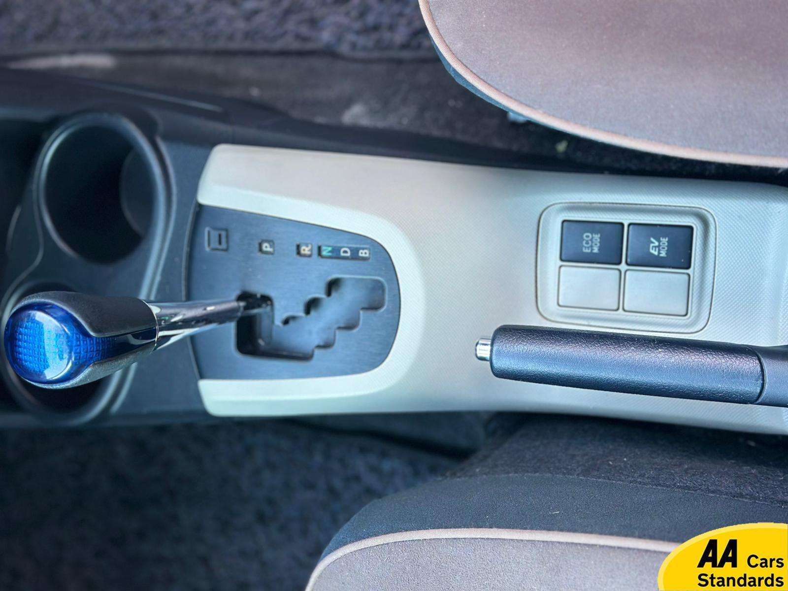 2014 TOYOTA YARIS 2014 TOYOTA YARIS