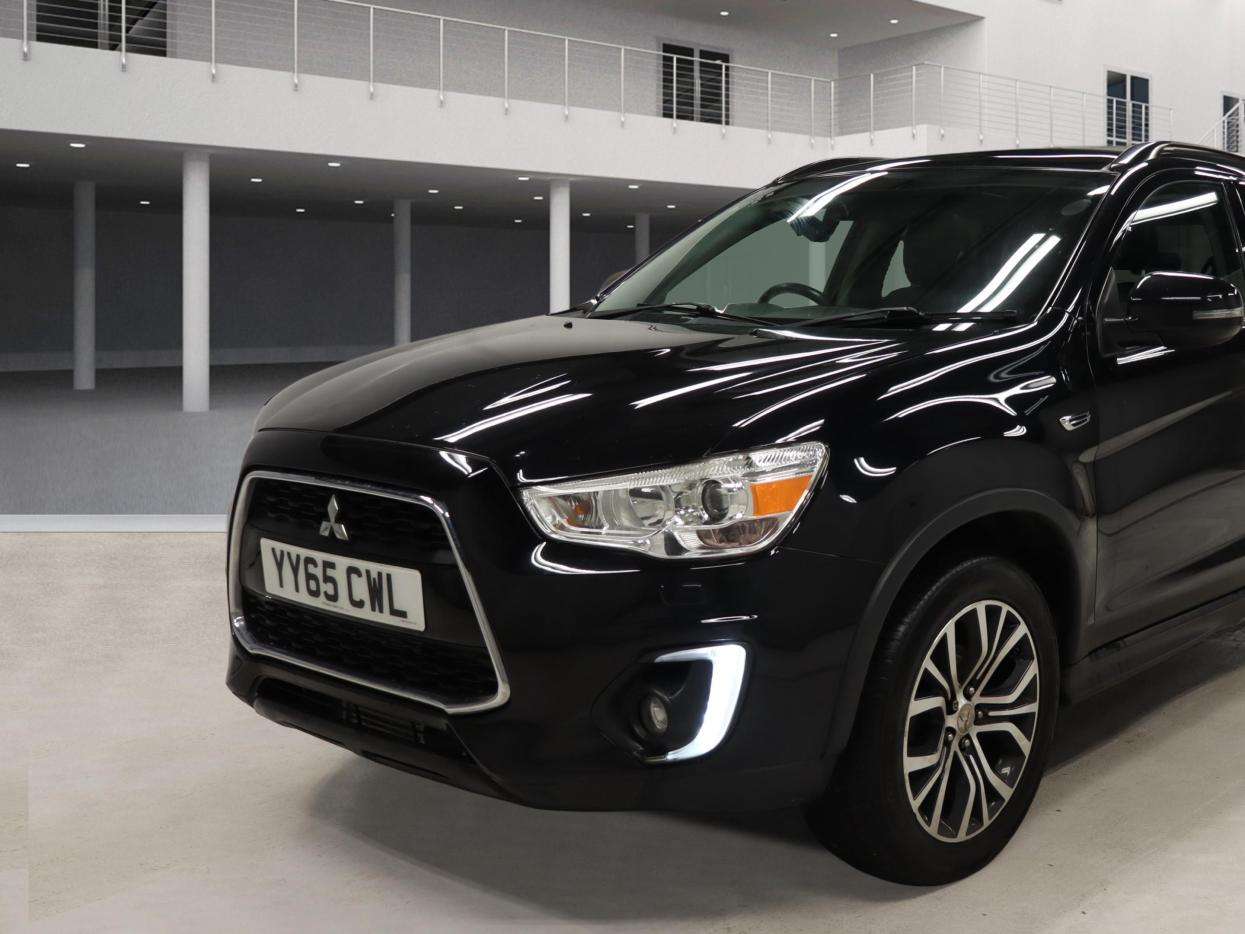 A 2015 MITSUBISHI ASX 2.2 DI-D ZC-H SUV 5dr Diesel Auto 4WD Euro 6 (147 ps) A 2015 MITSUBISHI ASX 2.2 DI-D ZC-H SUV 5dr Diesel Auto 4WD Euro 6 (147 ps)