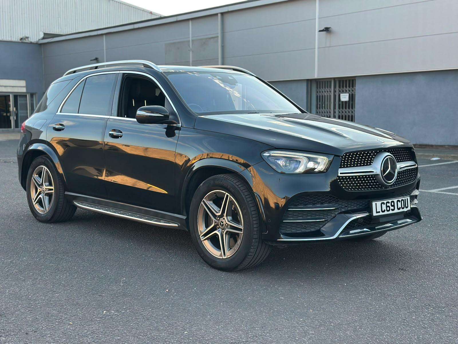 A 2019 MERCEDES-BENZ GLE 3.0 GLE450h MHEV AMG Line (Premium Plus) SUV 5dr Petrol G-Tronic 4MATIC Euro 6 (s/s) (7 Seat) (389 p A 2019 MERCEDES-BENZ GLE 3.0 GLE450h MHEV AMG Line (Premium Plus) SUV 5dr Petrol G-Tronic 4MATIC Euro 6 (s/s) (7 Seat) (389 p