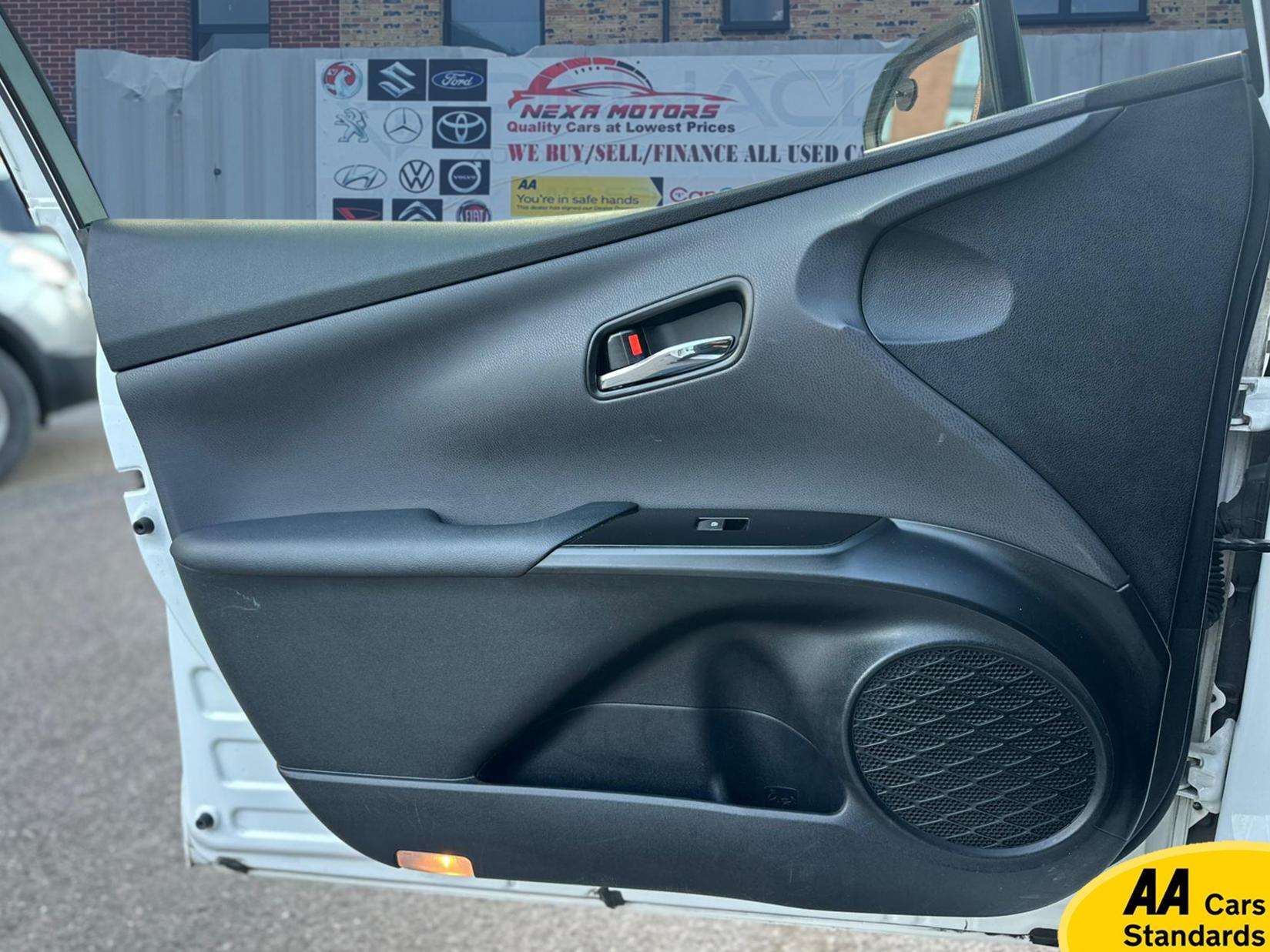 2017 TOYOTA PRIUS 2017 TOYOTA PRIUS