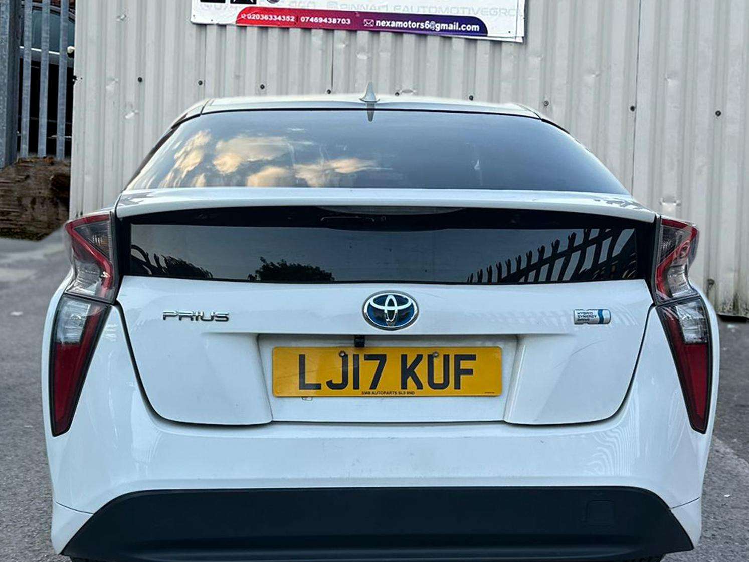 2017 TOYOTA PRIUS 2017 TOYOTA PRIUS