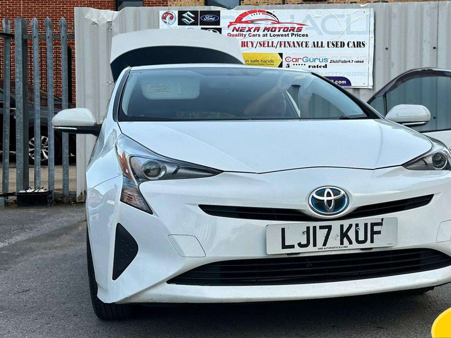 2017 TOYOTA PRIUS 2017 TOYOTA PRIUS