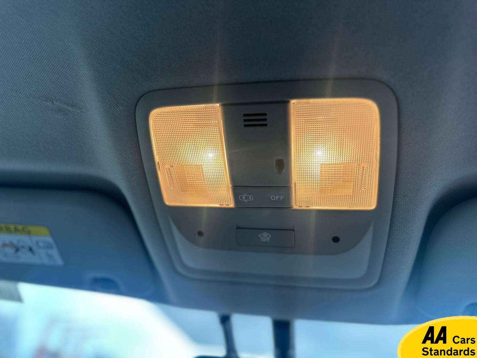 2013 TOYOTA AURIS 2013 TOYOTA AURIS