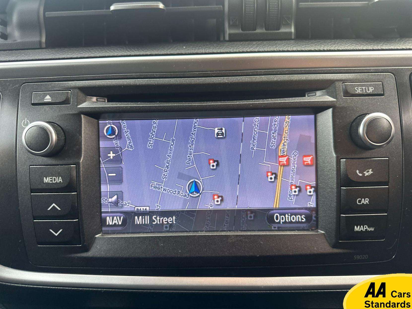 2013 TOYOTA AURIS 2013 TOYOTA AURIS