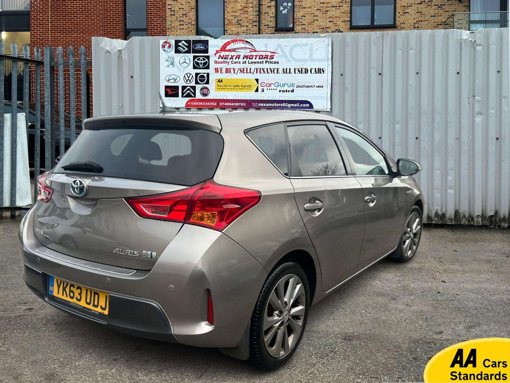 2013 TOYOTA AURIS 2013 TOYOTA AURIS