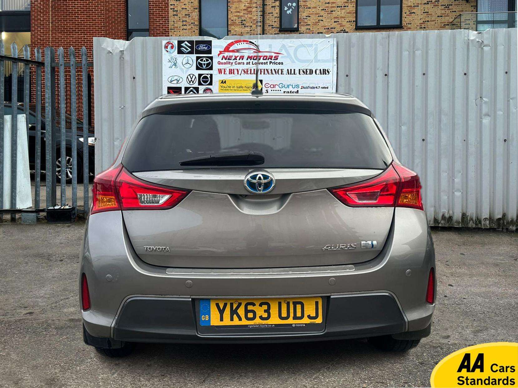 2013 TOYOTA AURIS 2013 TOYOTA AURIS