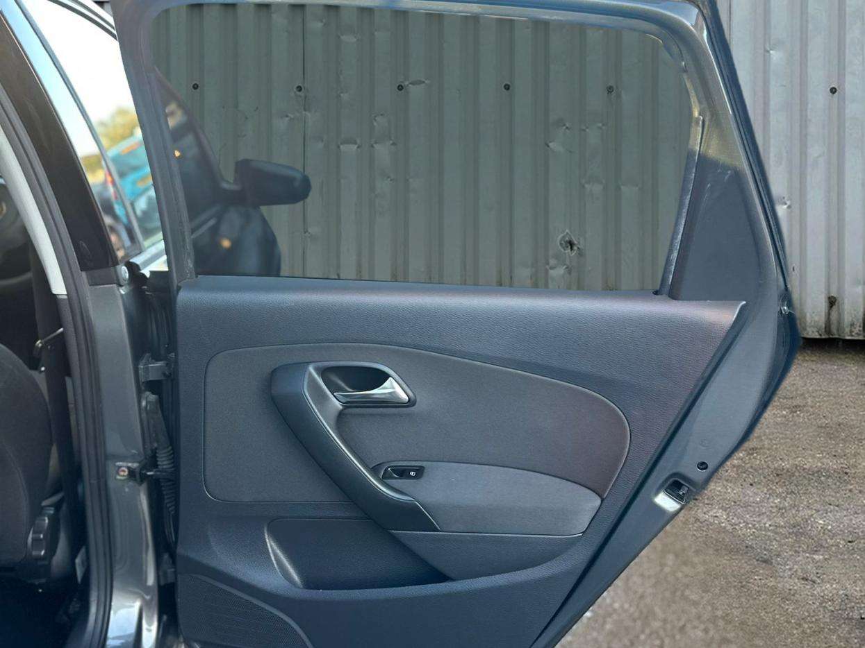 2010 VOLKSWAGEN POLO 2010 VOLKSWAGEN POLO