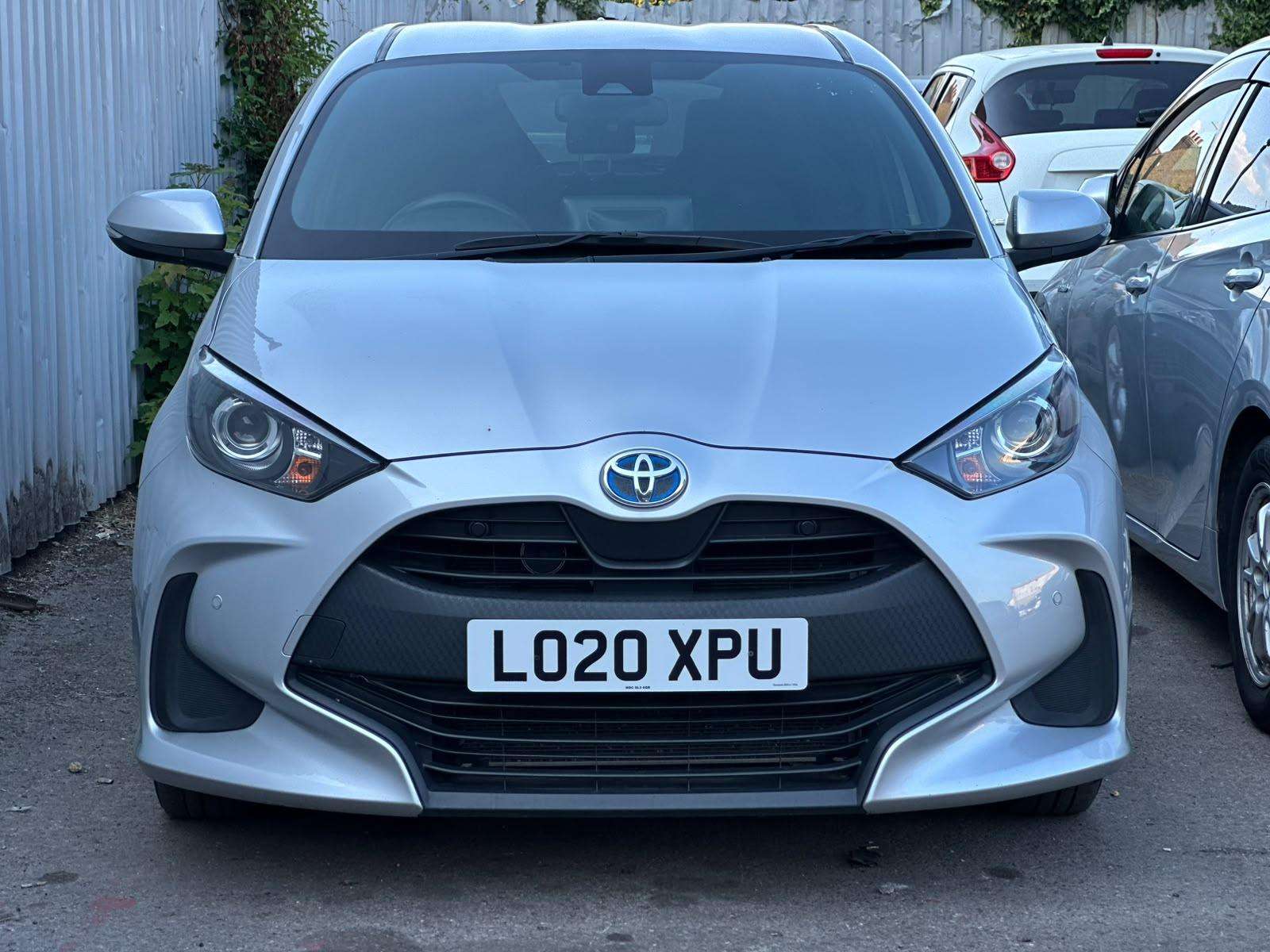 A 2020 TOYOTA YARIS 1.5 VVT-h Excel Hatchback 5dr Petrol Hybrid E-CVT Euro 6 (s/s) (116 ps) A 2020 TOYOTA YARIS 1.5 VVT-h Excel Hatchback 5dr Petrol Hybrid E-CVT Euro 6 (s/s) (116 ps)