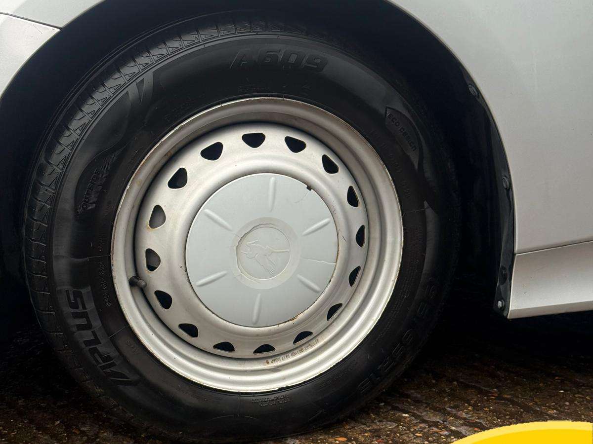 2017 TOYOTA PRIUS 2017 TOYOTA PRIUS