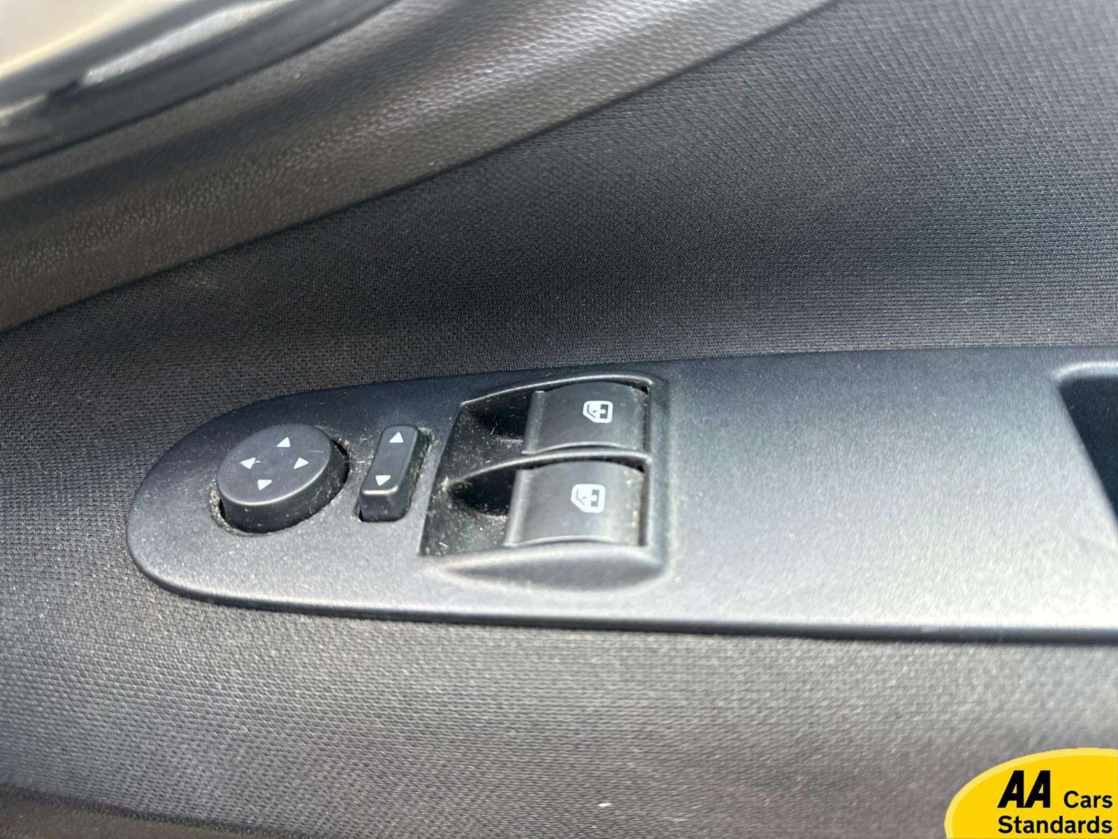 2013 FIAT PUNTO 2013 FIAT PUNTO