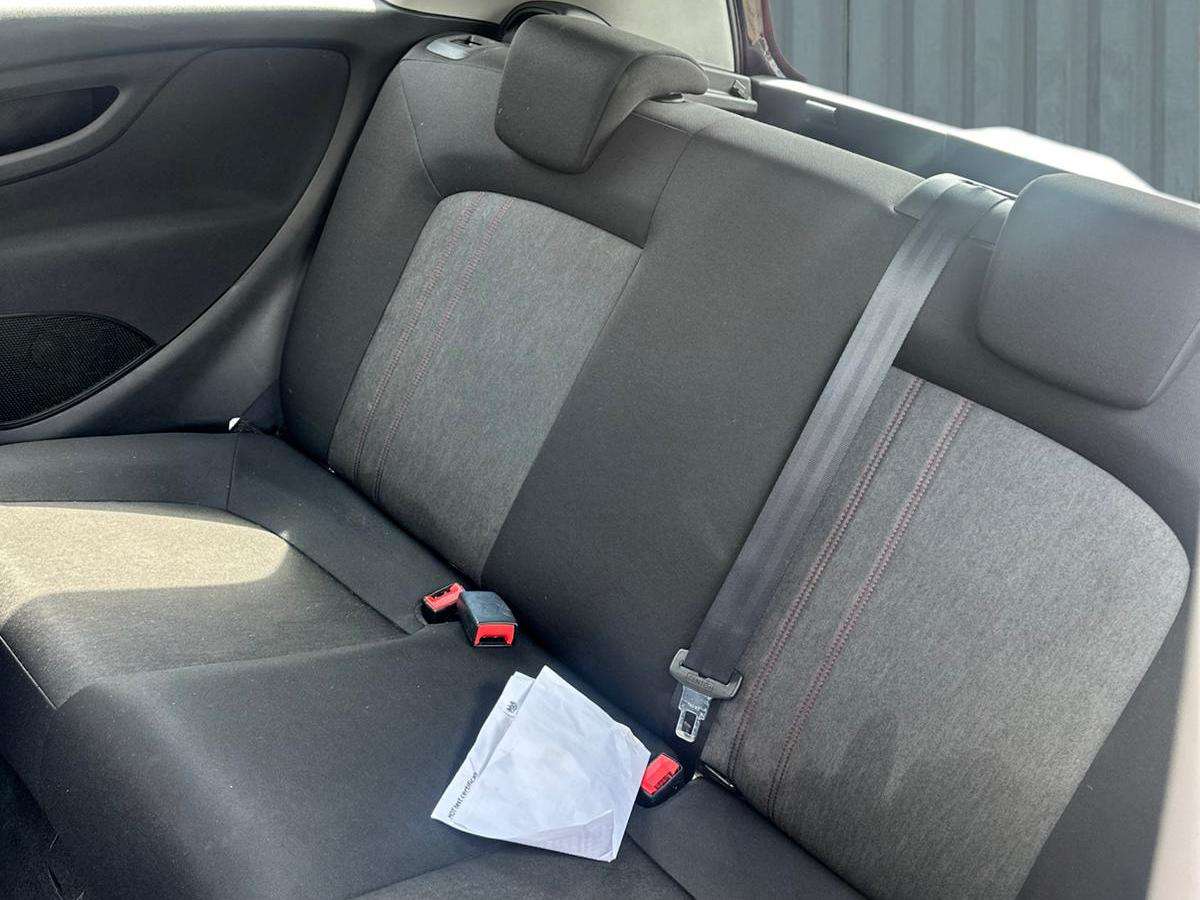 2013 FIAT PUNTO 2013 FIAT PUNTO