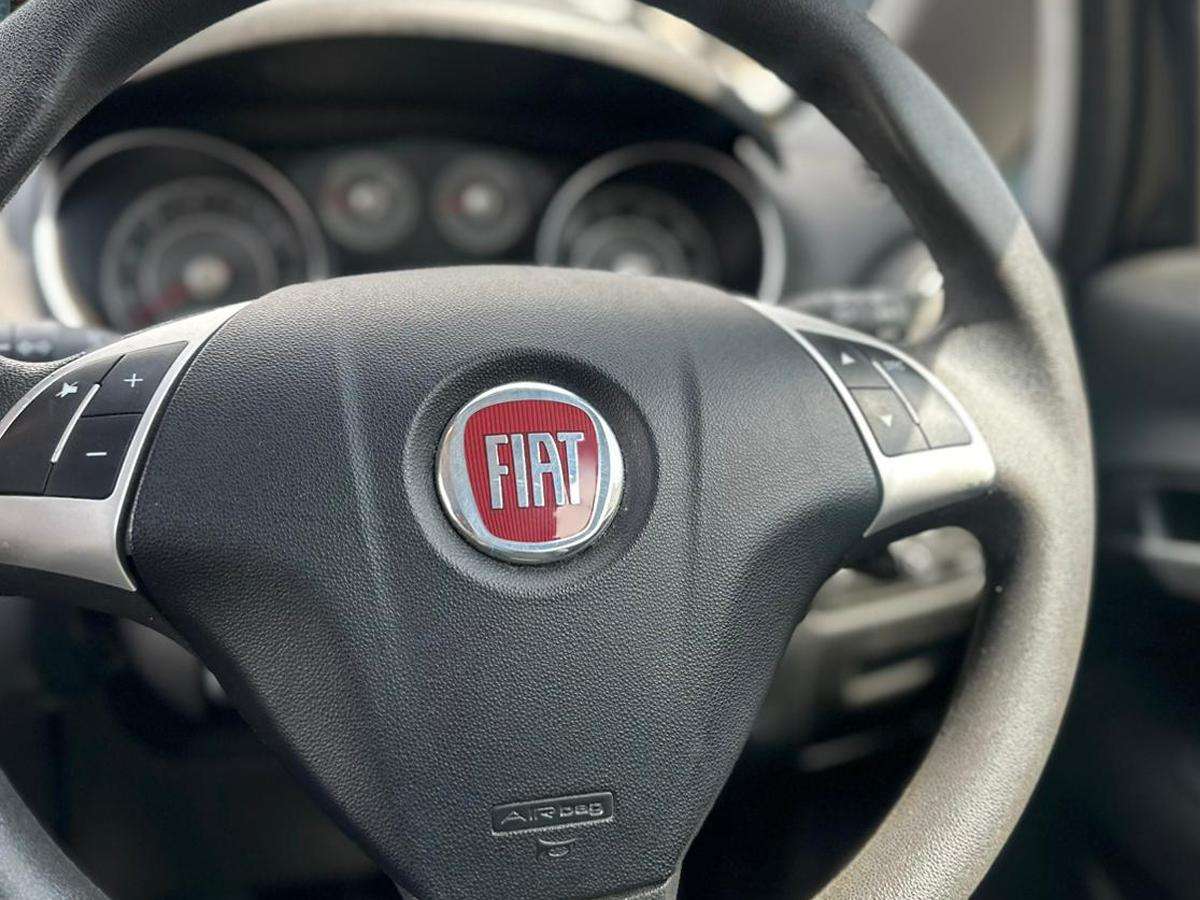 2013 FIAT PUNTO 2013 FIAT PUNTO