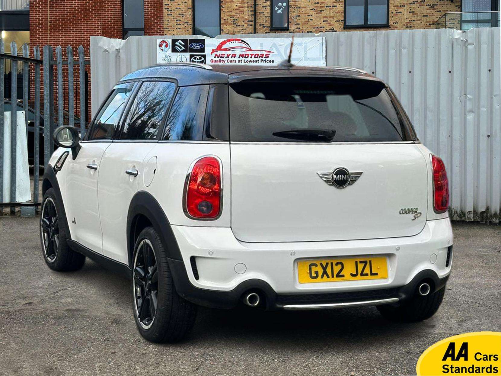 2012 MINI COUNTRYMAN 2012 MINI COUNTRYMAN