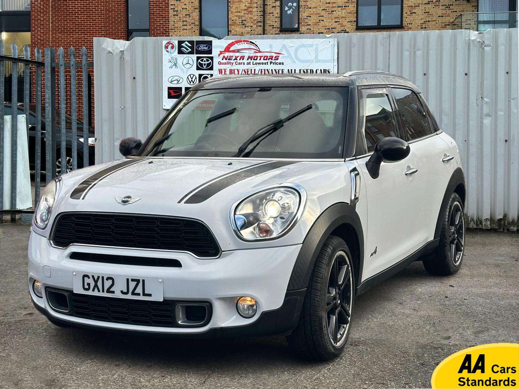 A 2012 MINI COUNTRYMAN 2.0 Cooper SD SUV 5dr Diesel Auto ALL4 Euro 5 (143 ps) A 2012 MINI COUNTRYMAN 2.0 Cooper SD SUV 5dr Diesel Auto ALL4 Euro 5 (143 ps)