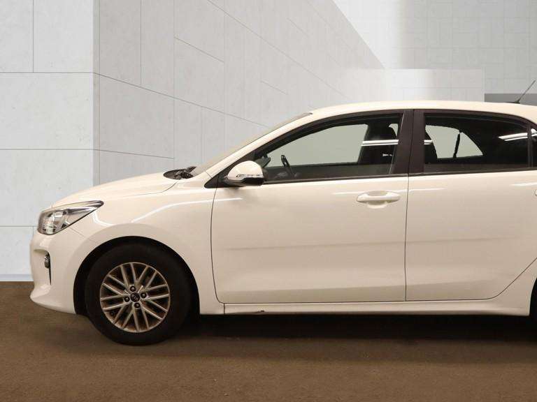 2017 KIA RIO 2017 KIA RIO