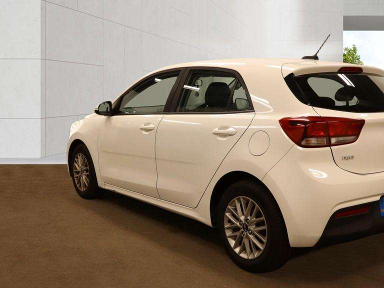 2017 KIA RIO 2017 KIA RIO