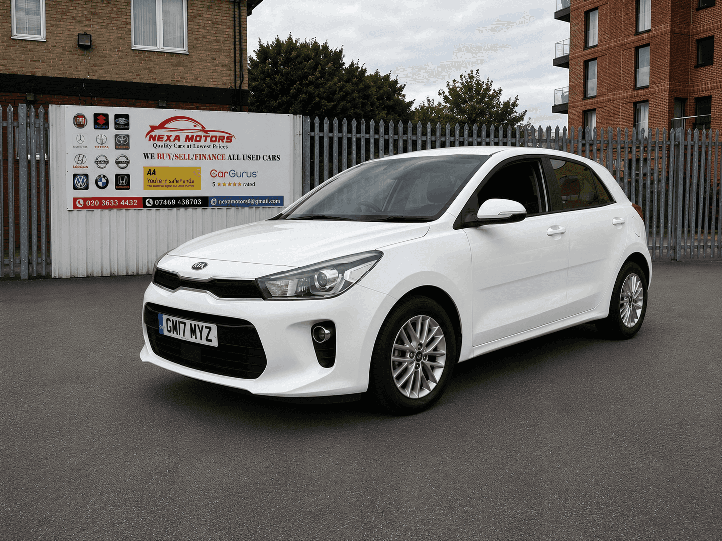 A 2017 KIA RIO 1.4 2 Hatchback 5dr Petrol Auto Euro 6 (98 bhp) A 2017 KIA RIO 1.4 2 Hatchback 5dr Petrol Auto Euro 6 (98 bhp)