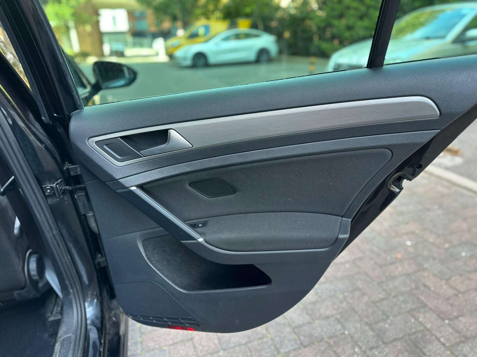 2016 VOLKSWAGEN GOLF 2016 VOLKSWAGEN GOLF