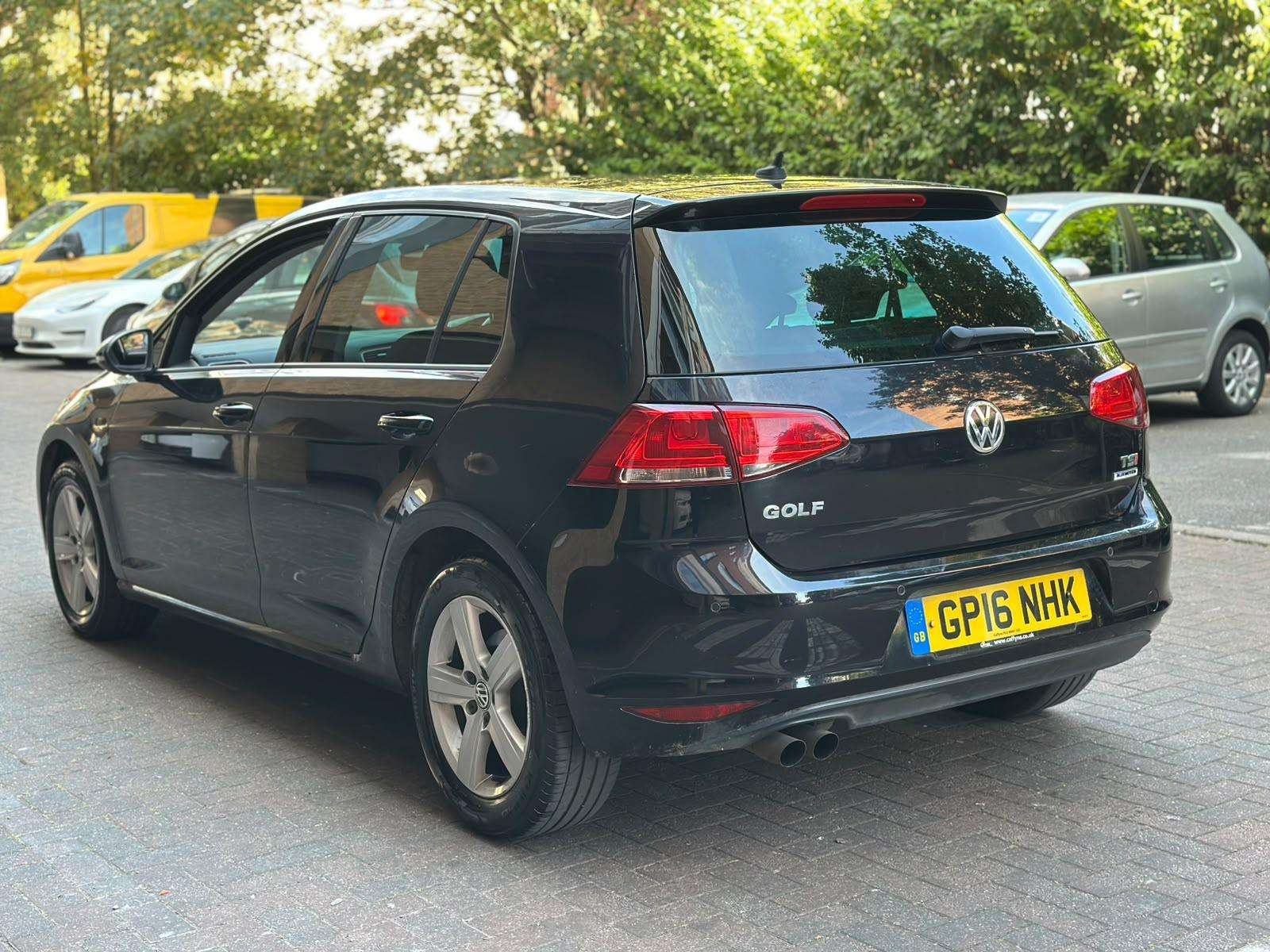 2016 VOLKSWAGEN GOLF 2016 VOLKSWAGEN GOLF