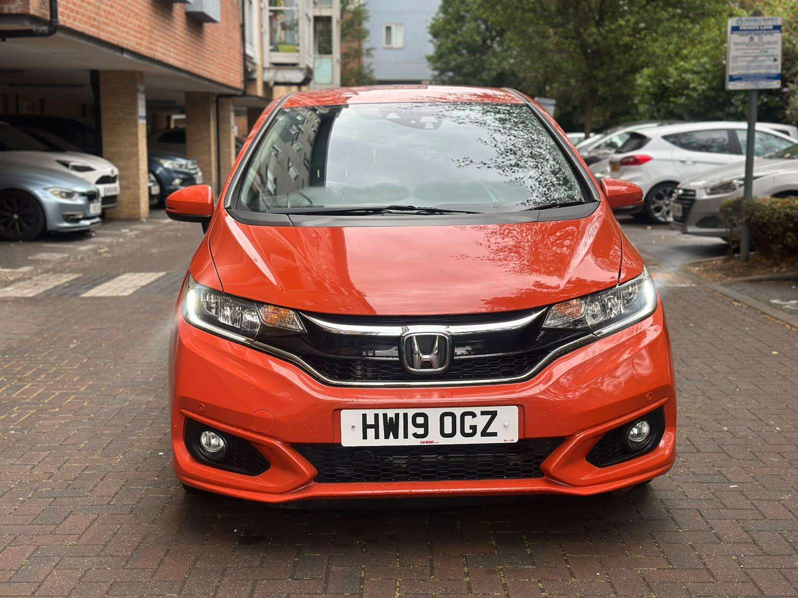 A 2019 HONDA JAZZ 1.3 i-VTEC EX Hatchback 5dr Petrol Manual Euro 6 (s/s) (102 ps) A 2019 HONDA JAZZ 1.3 i-VTEC EX Hatchback 5dr Petrol Manual Euro 6 (s/s) (102 ps)