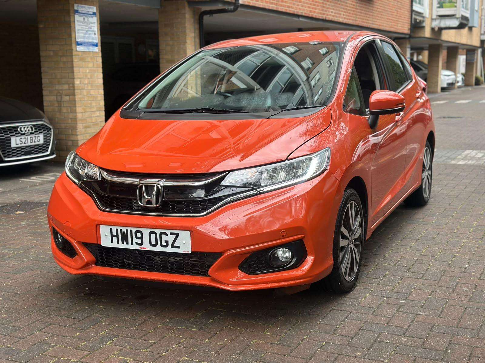 A 2019 HONDA JAZZ 1.3 i-VTEC EX Hatchback 5dr Petrol Manual Euro 6 (s/s) (102 ps) A 2019 HONDA JAZZ 1.3 i-VTEC EX Hatchback 5dr Petrol Manual Euro 6 (s/s) (102 ps)