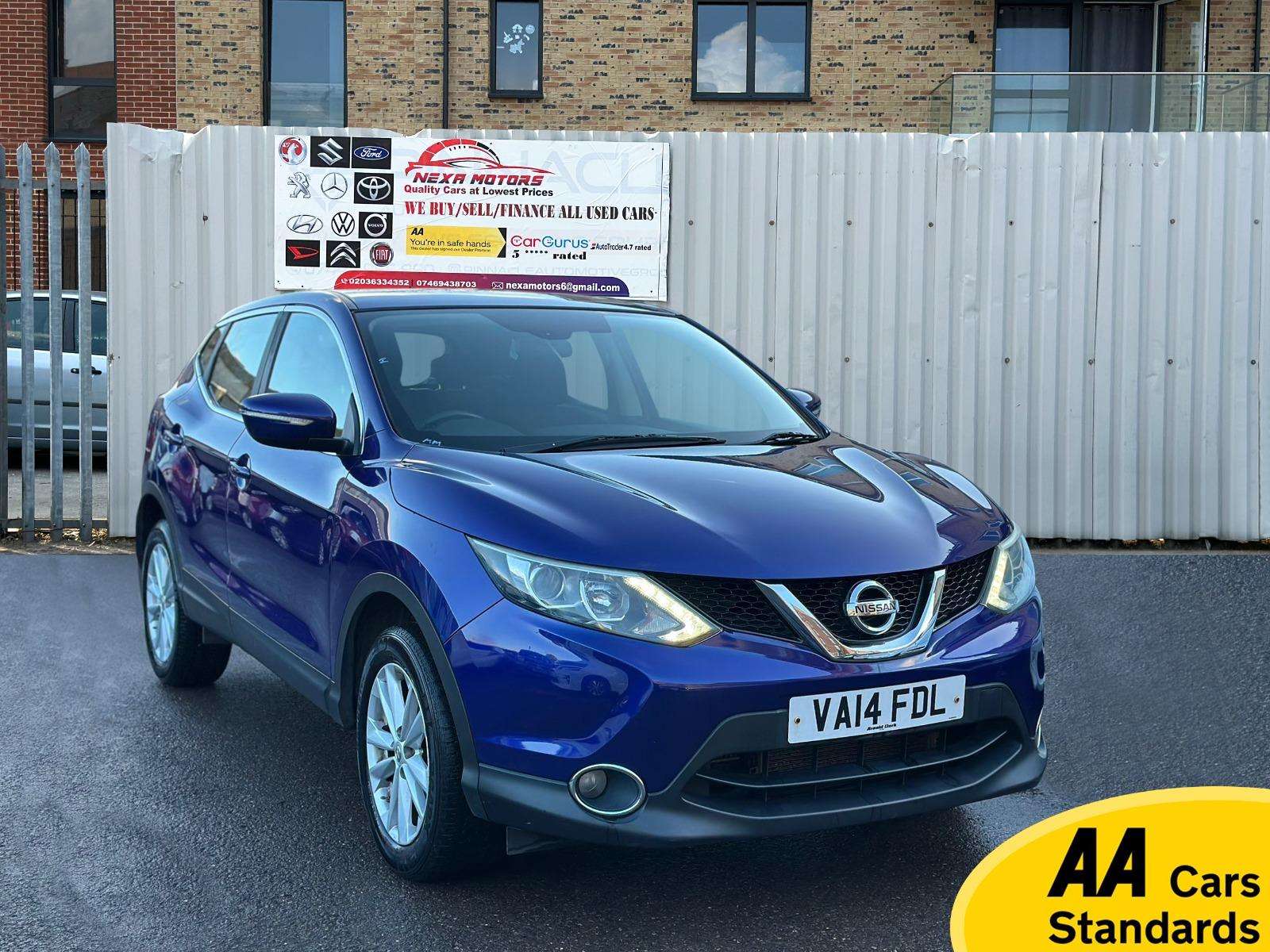 A 2014 NISSAN QASHQAI 1.2 DIG-T Acenta SUV 5dr Petrol Manual 2WD Euro 5 (s/s) (115 ps) A 2014 NISSAN QASHQAI 1.2 DIG-T Acenta SUV 5dr Petrol Manual 2WD Euro 5 (s/s) (115 ps)