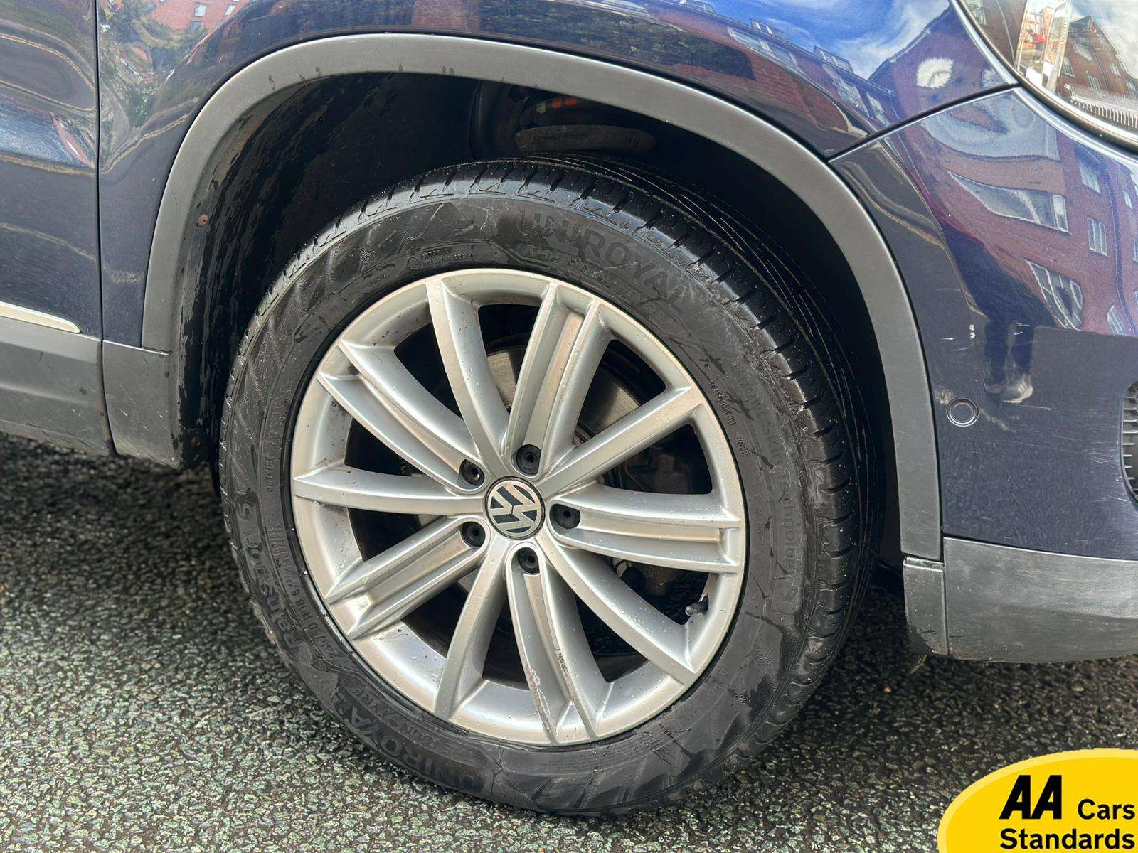 2014 VOLKSWAGEN TIGUAN 2014 VOLKSWAGEN TIGUAN